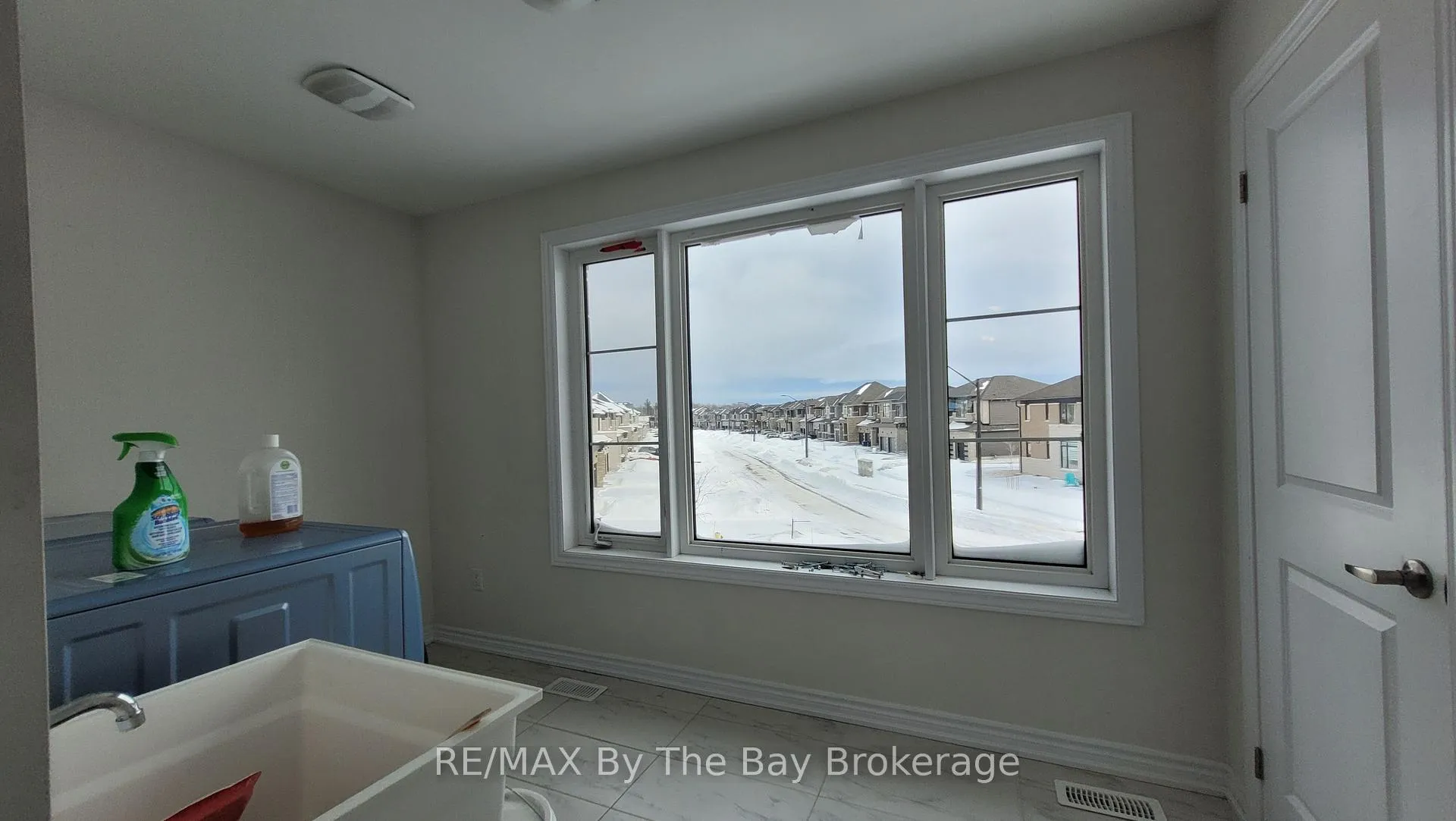 Photo 32 of 11 Del Ray Crescent, Wasaga Beach — HOMEH
