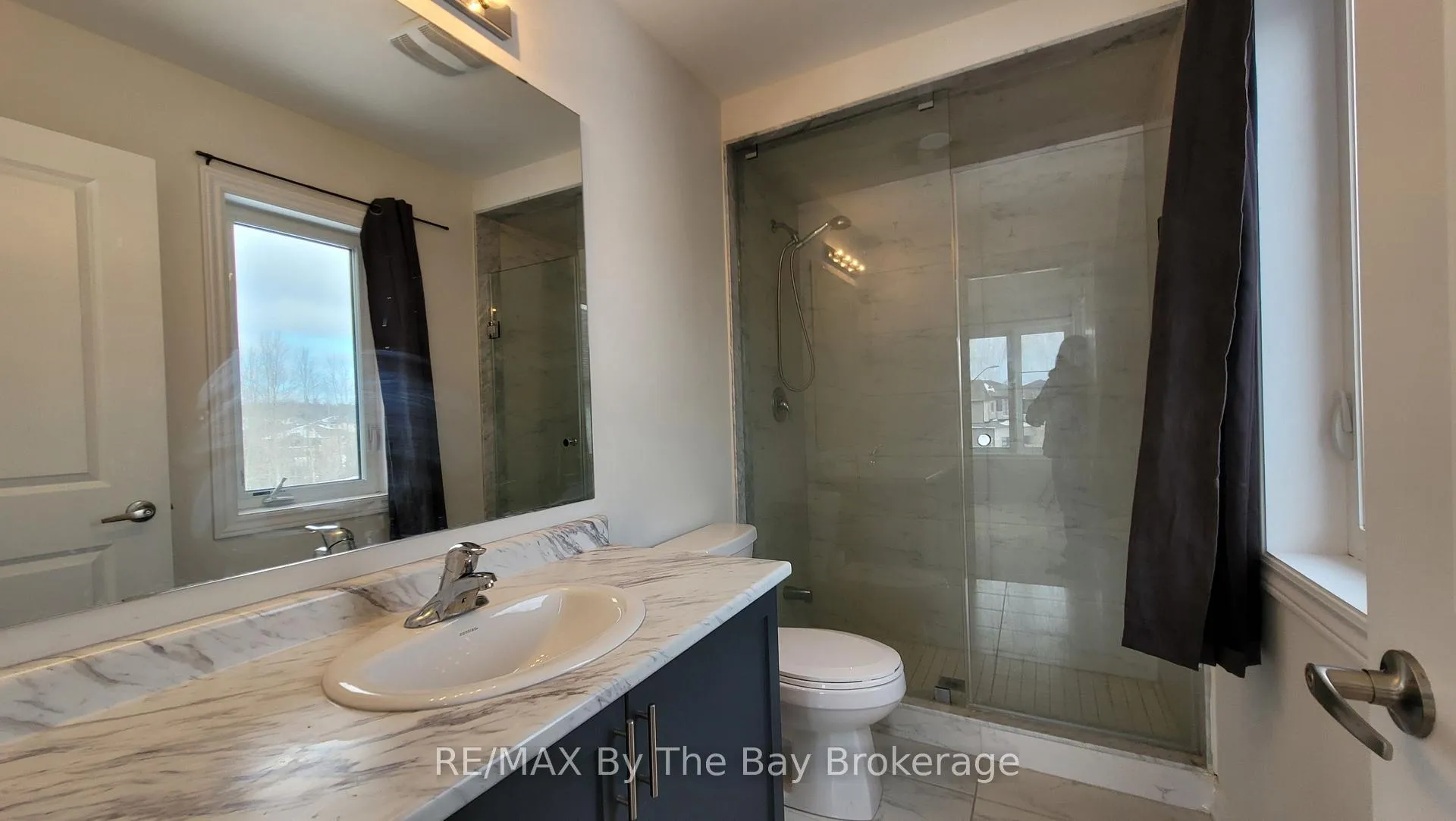 Photo 35 of 11 Del Ray Crescent, Wasaga Beach — HOMEH