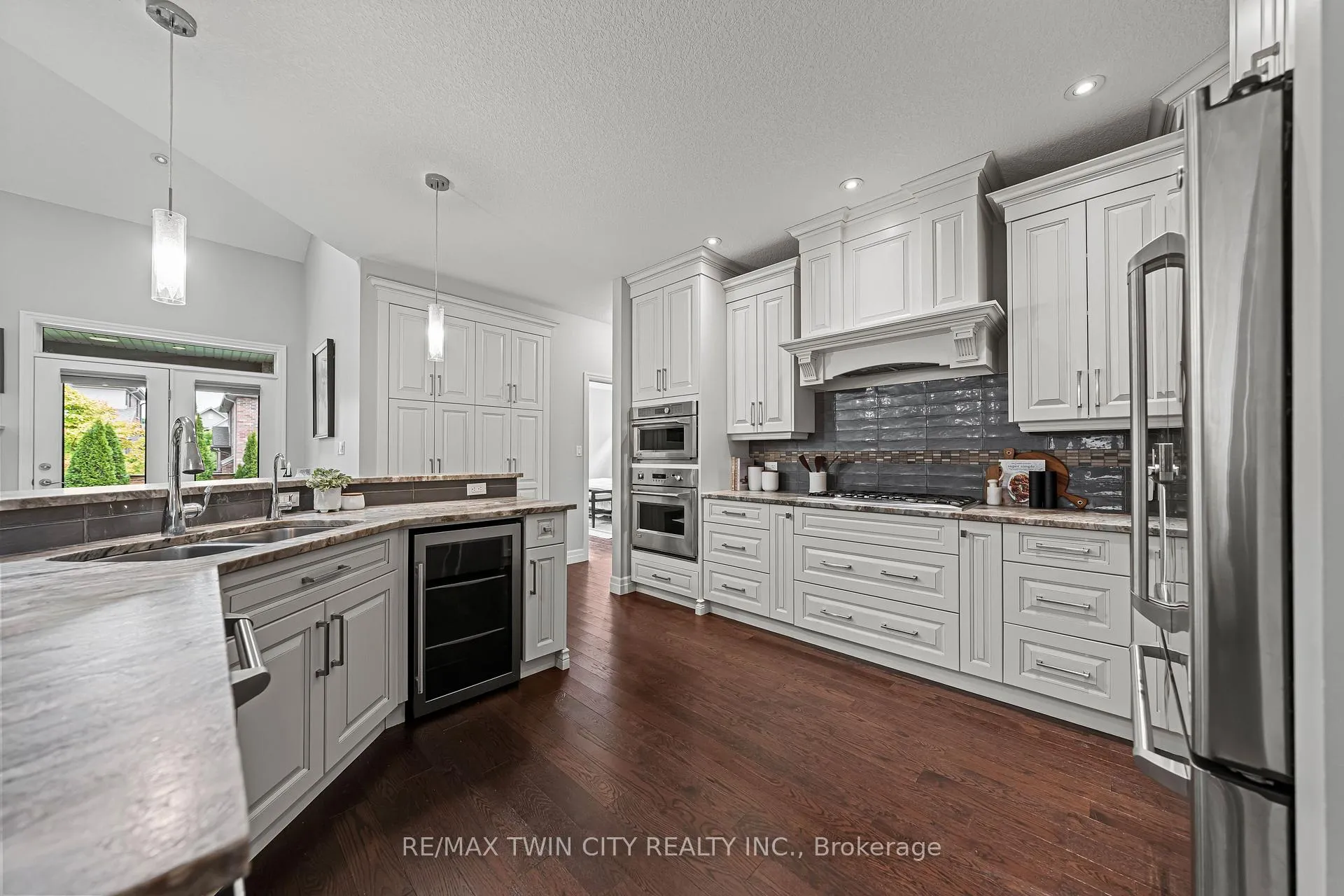 Photo 21 of 308 Deerfoot Trail, Waterloo, Eastbridge — HOMEH