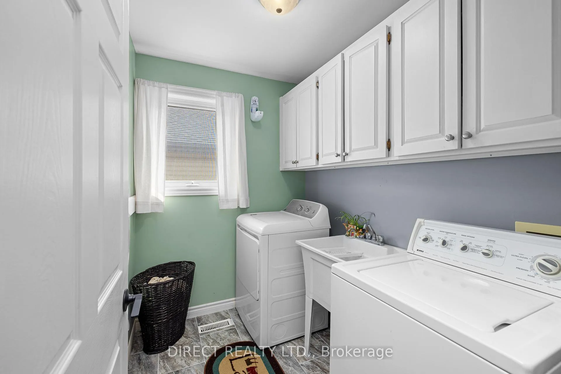 Photo 20 of 13 Finch Drive, Belleville, Belleville Ward — HOMEH