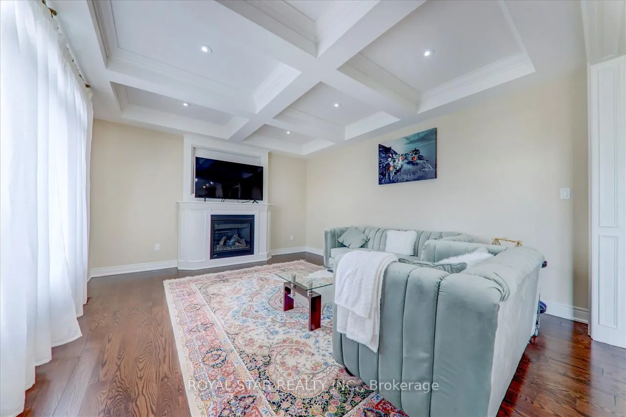 Photo 18 of 1881 Pine Grove Avenue, Pickering, Highbush — HOMEH