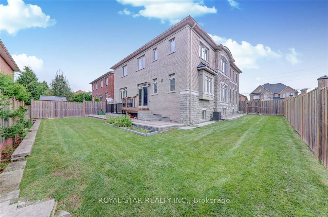 Photo 41 of 1881 Pine Grove Avenue, Pickering, Highbush — HOMEH
