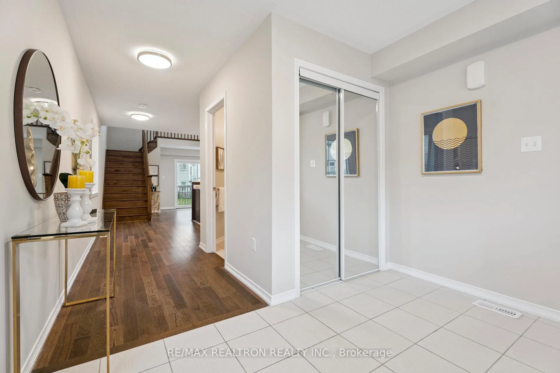 Photo 4 of 254 Diana Drive, Orillia — HOMEH