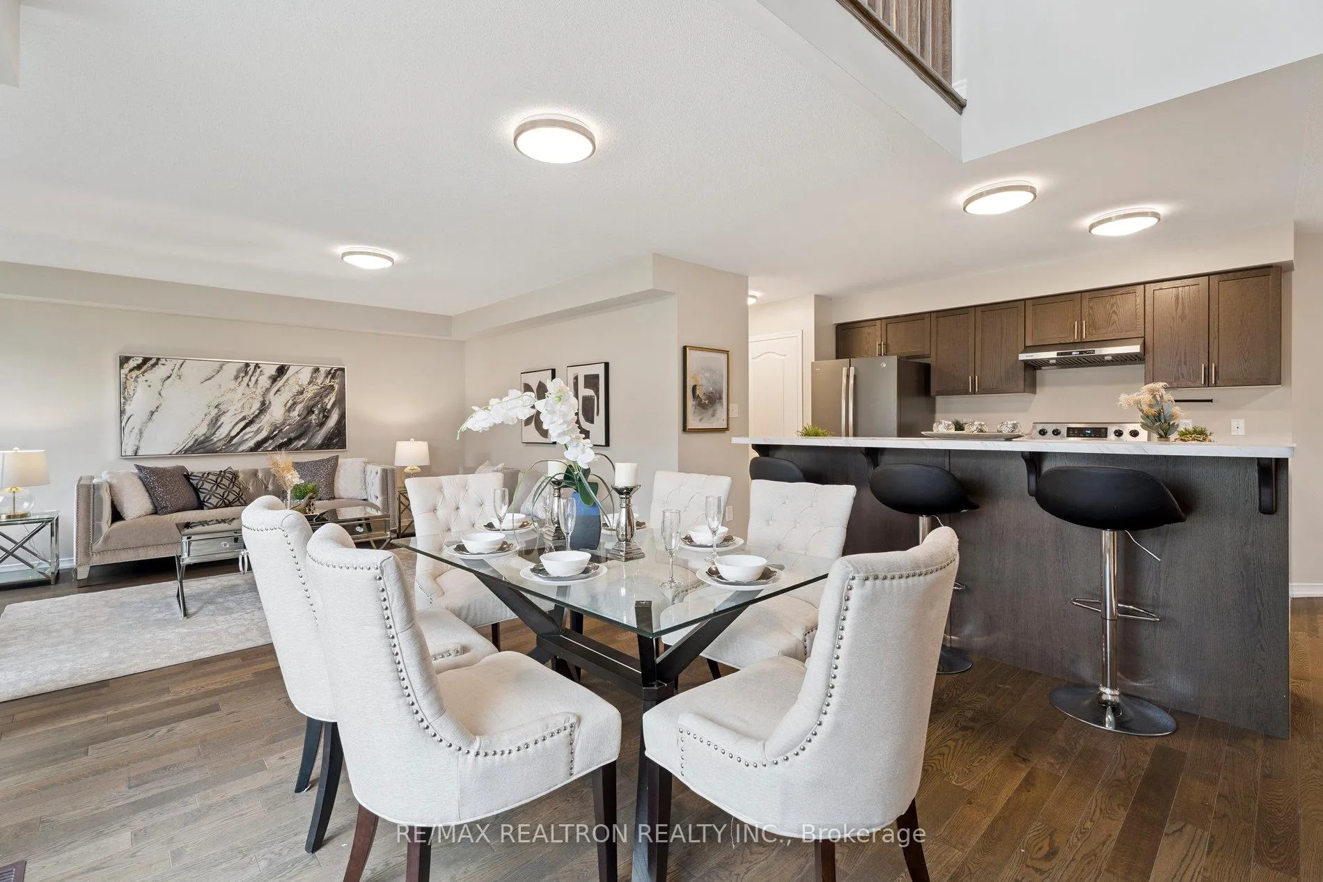 Photo 11 of 254 Diana Drive, Orillia — HOMEH