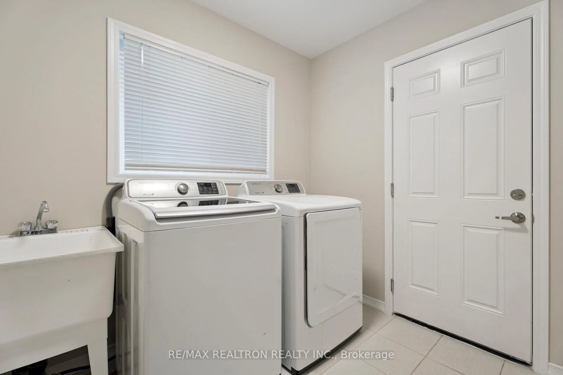 Photo 20 of 254 Diana Drive, Orillia — HOMEH