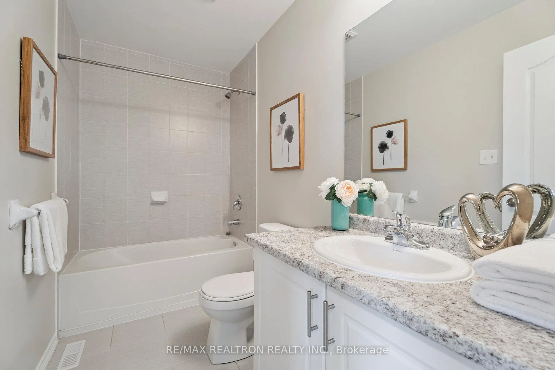 Photo 25 of 254 Diana Drive, Orillia — HOMEH