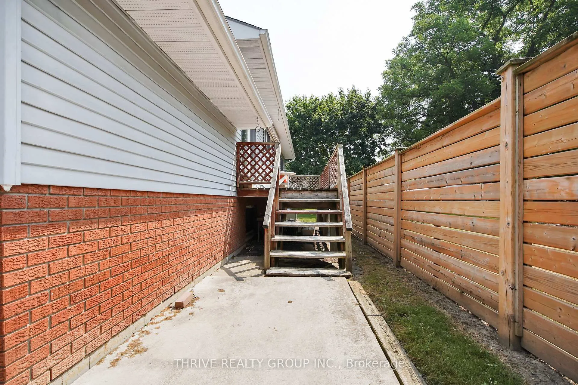Photo 6 of 274 Station Street, North Middlesex, Parkhill — HOMEH