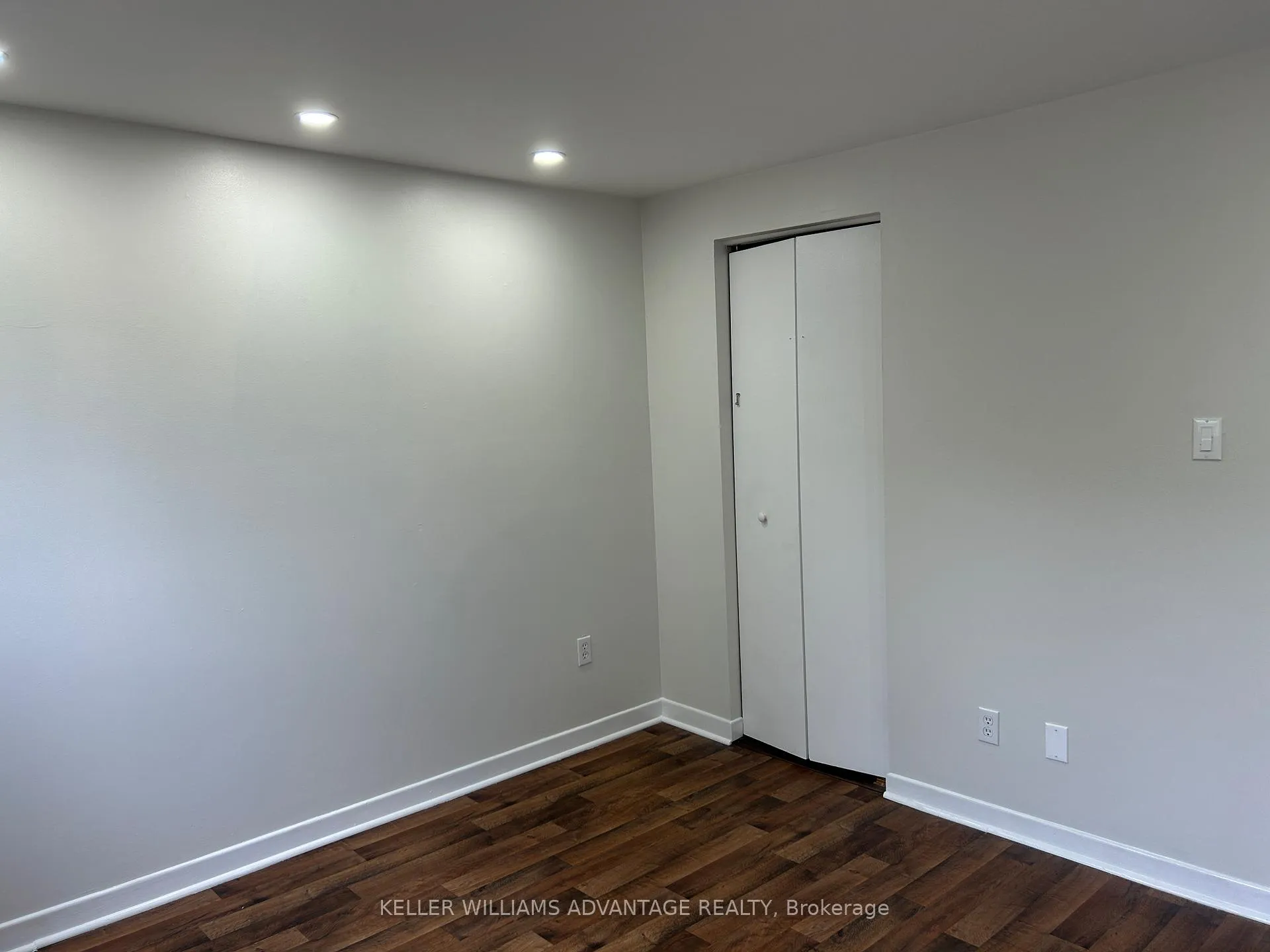 Photo 10 of Unit 2, 301 Garden Street, Whitby, Downtown Whitby — HOMEH