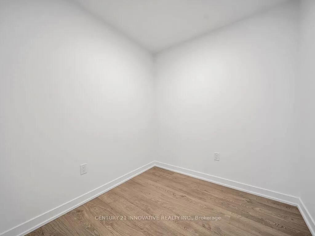 Photo 14 of Unit #307, 750 Whitlock Avenue, Milton, Cobban — HOMEH