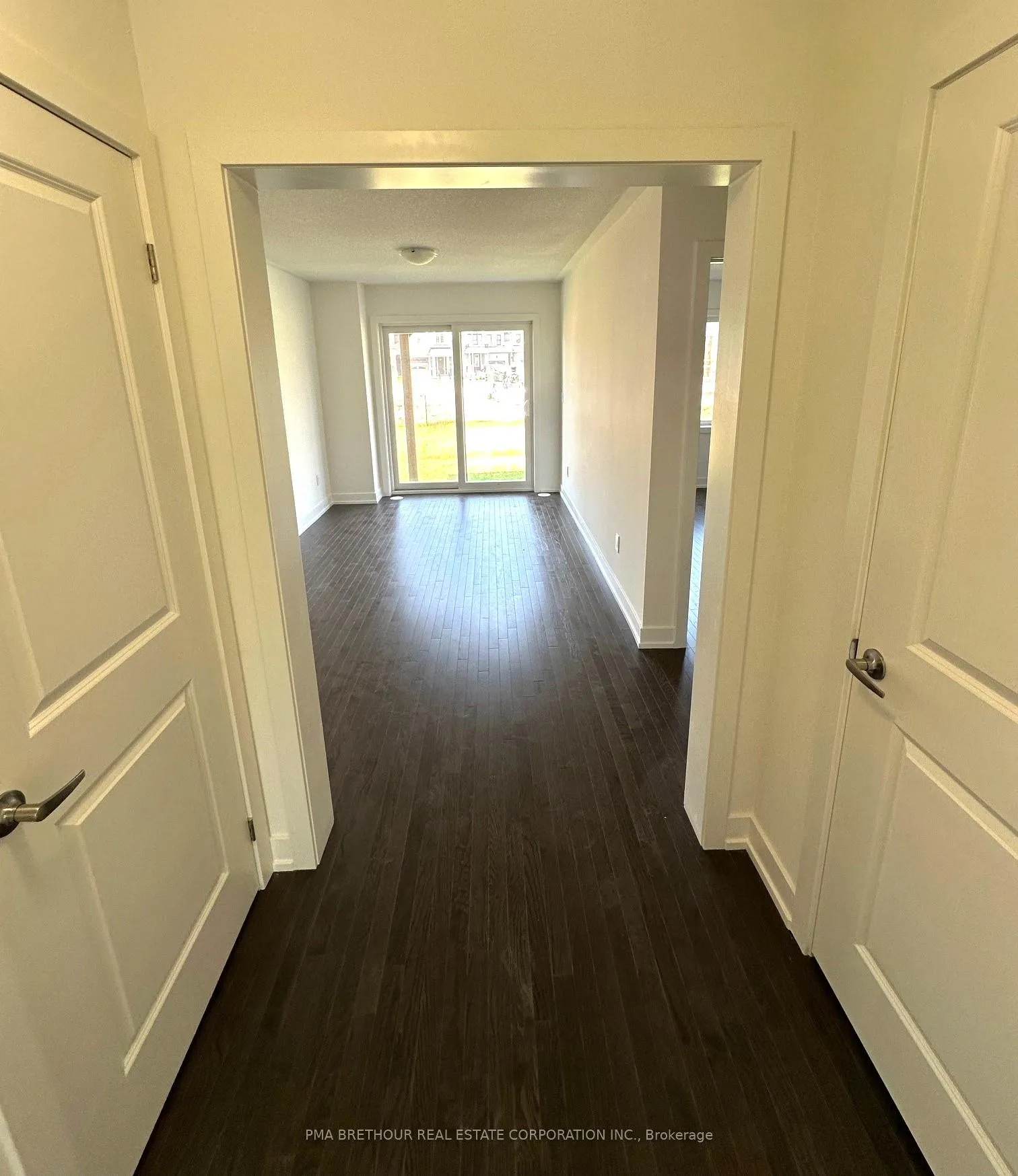 Photo 3 of 50 Morrison Crescent, Whitby, Rural Whitby — HOMEH