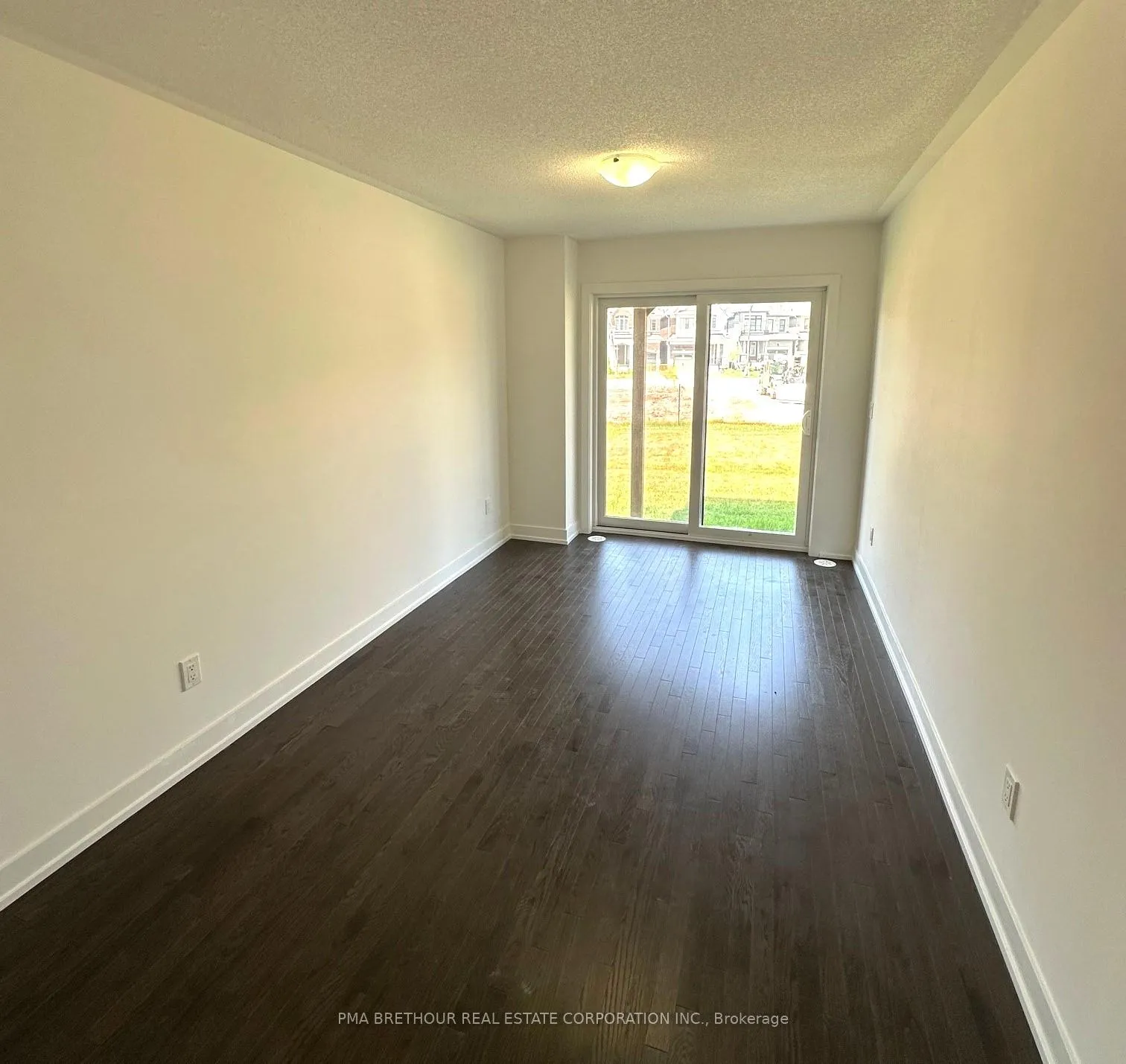 Photo 5 of 50 Morrison Crescent, Whitby, Rural Whitby — HOMEH