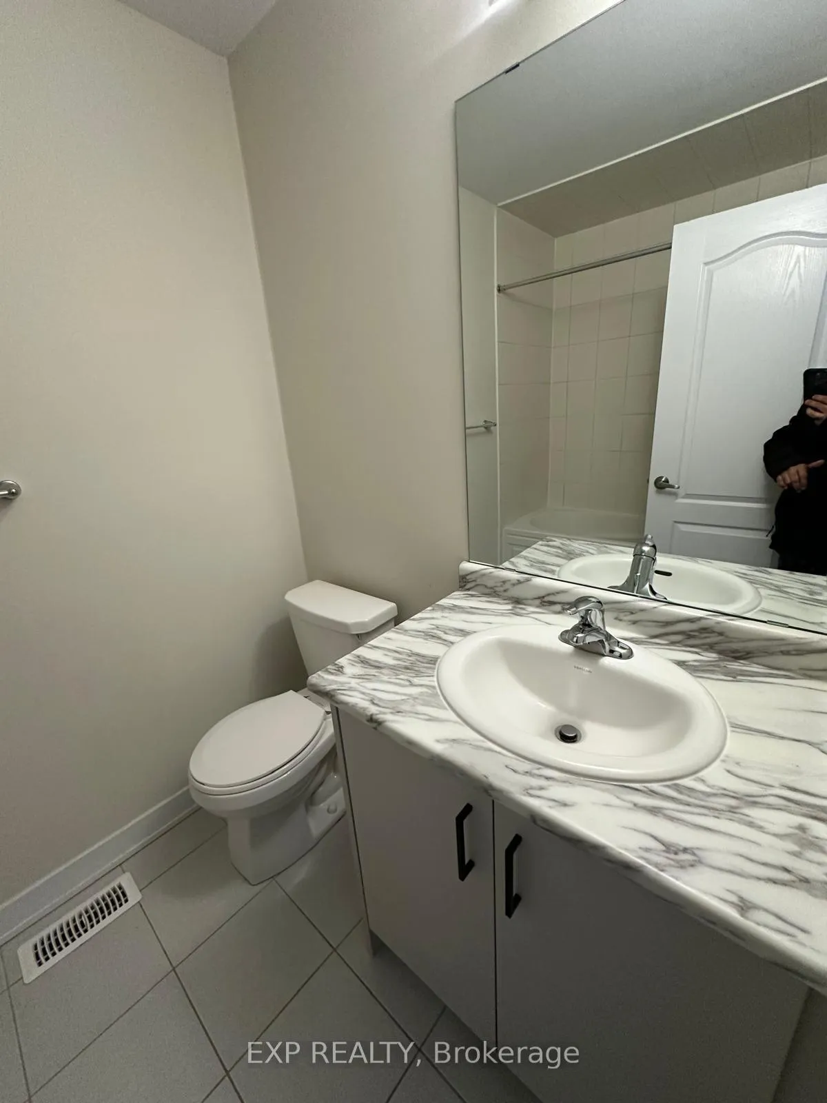 Photo 22 of 152 Keelson Street, Welland, Dain City — HOMEH