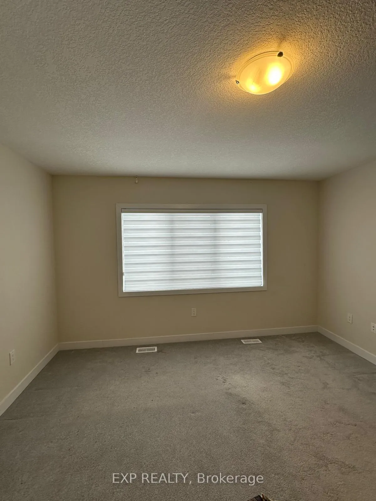 Photo 38 of 152 Keelson Street, Welland, Dain City — HOMEH