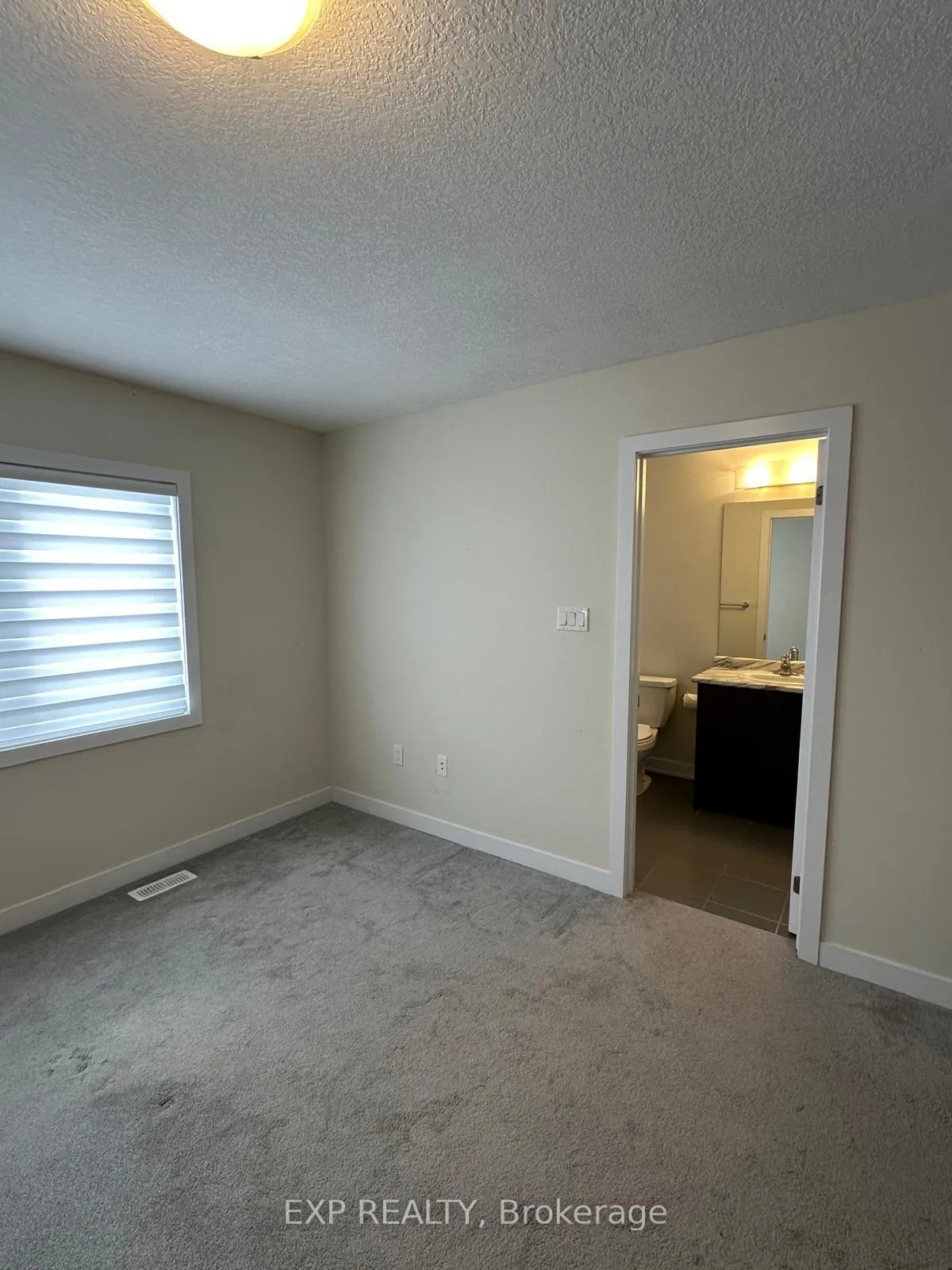 Photo 42 of 152 Keelson Street, Welland, Dain City — HOMEH