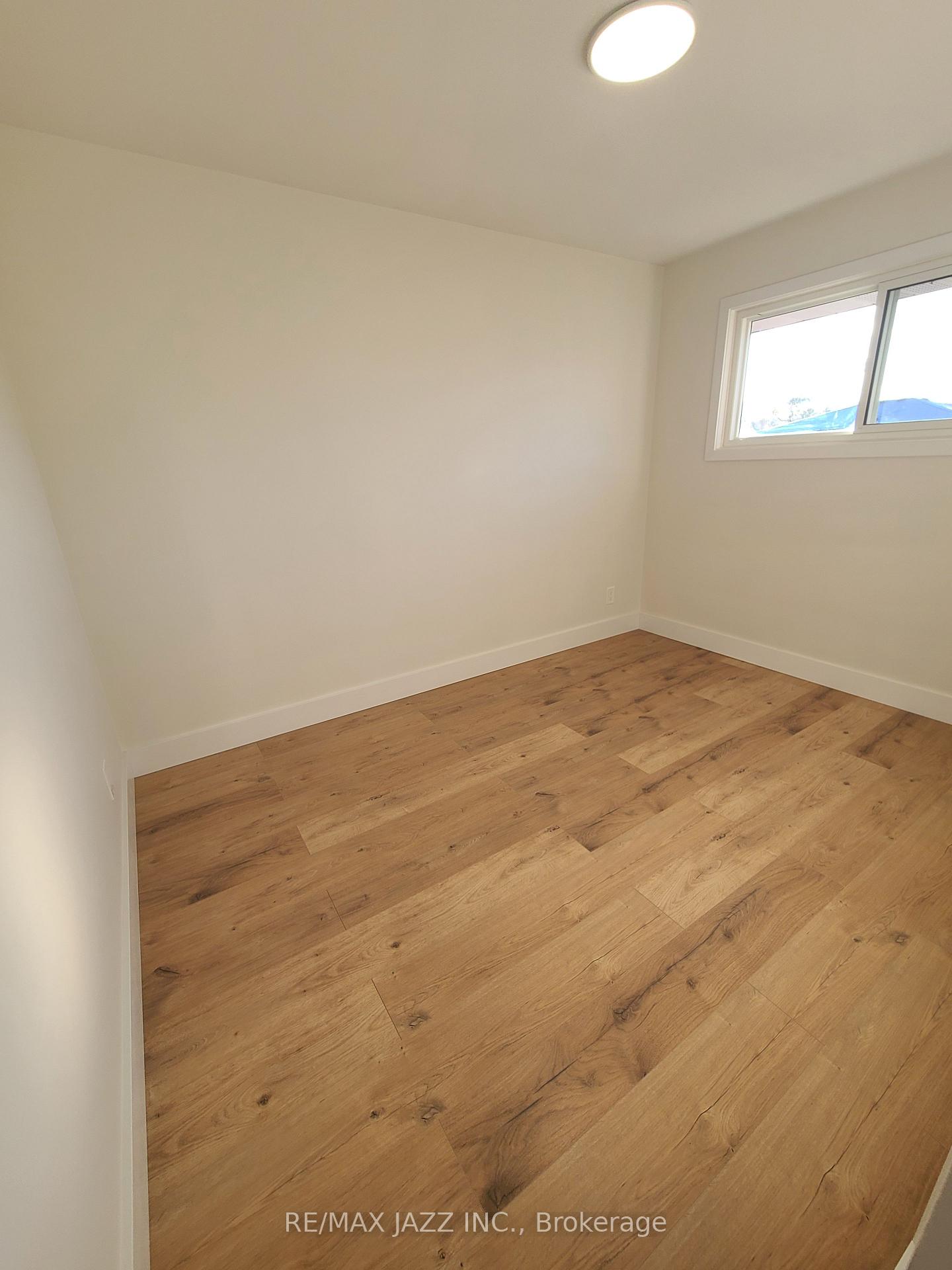Photo 8 of Unit Upper, 78 Parkway Crescent, Clarington, Bowmanville — HOMEH