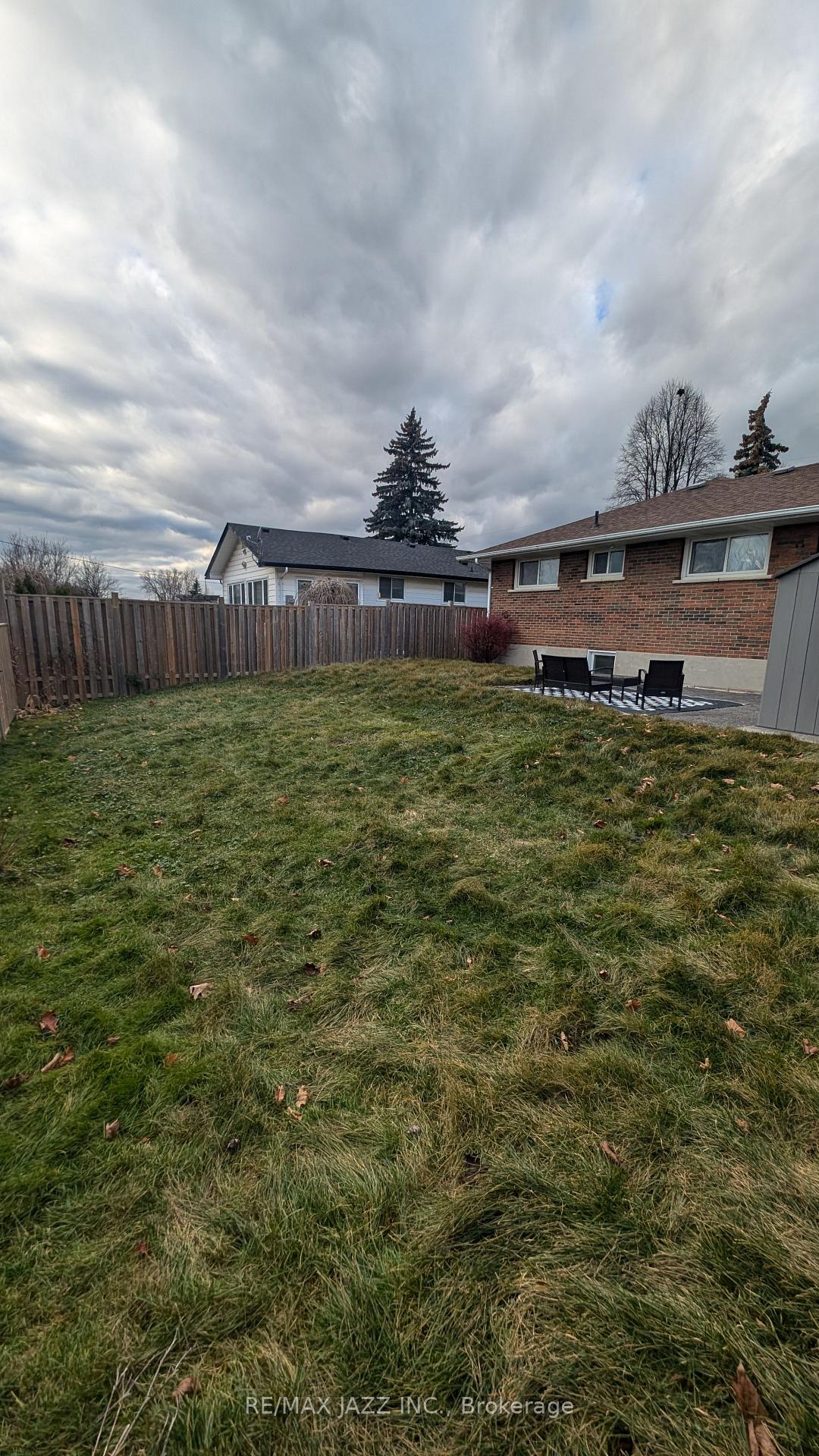 Photo 14 of Unit Upper, 78 Parkway Crescent, Clarington, Bowmanville — HOMEH