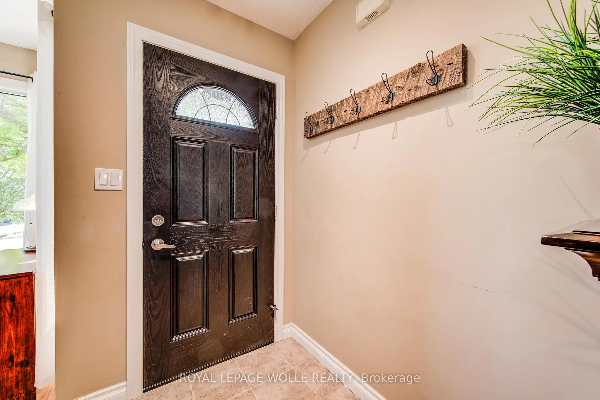 Photo 7 of 294 Pastern Trail, Waterloo — HOMEH