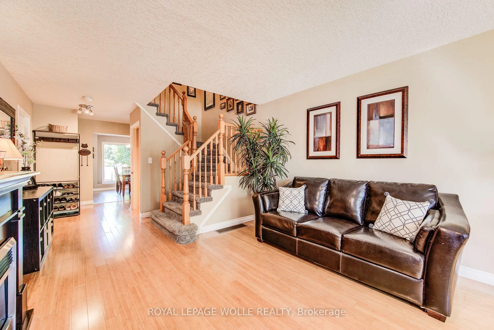 Photo 8 of 294 Pastern Trail, Waterloo — HOMEH