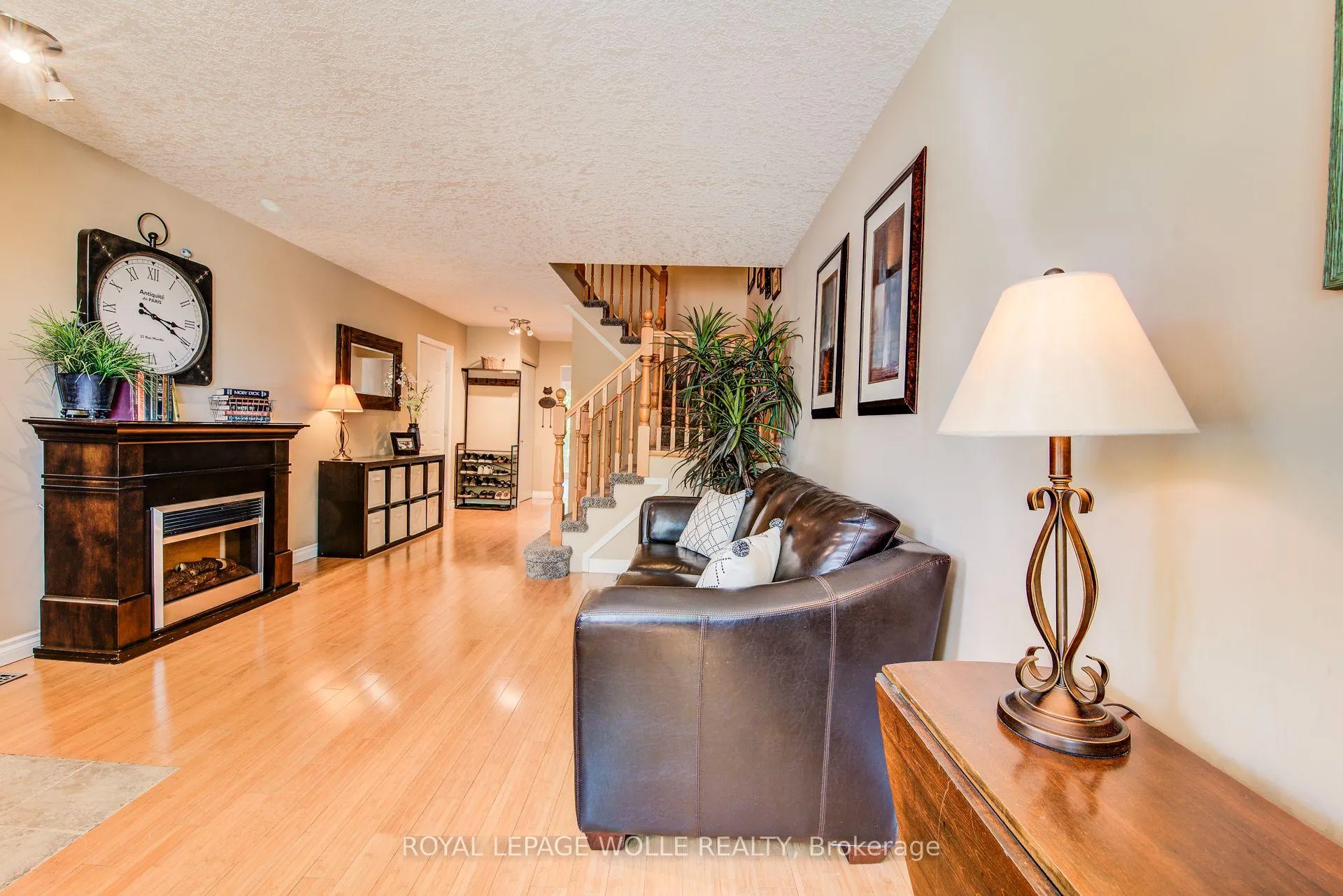 Photo 10 of 294 Pastern Trail, Waterloo — HOMEH