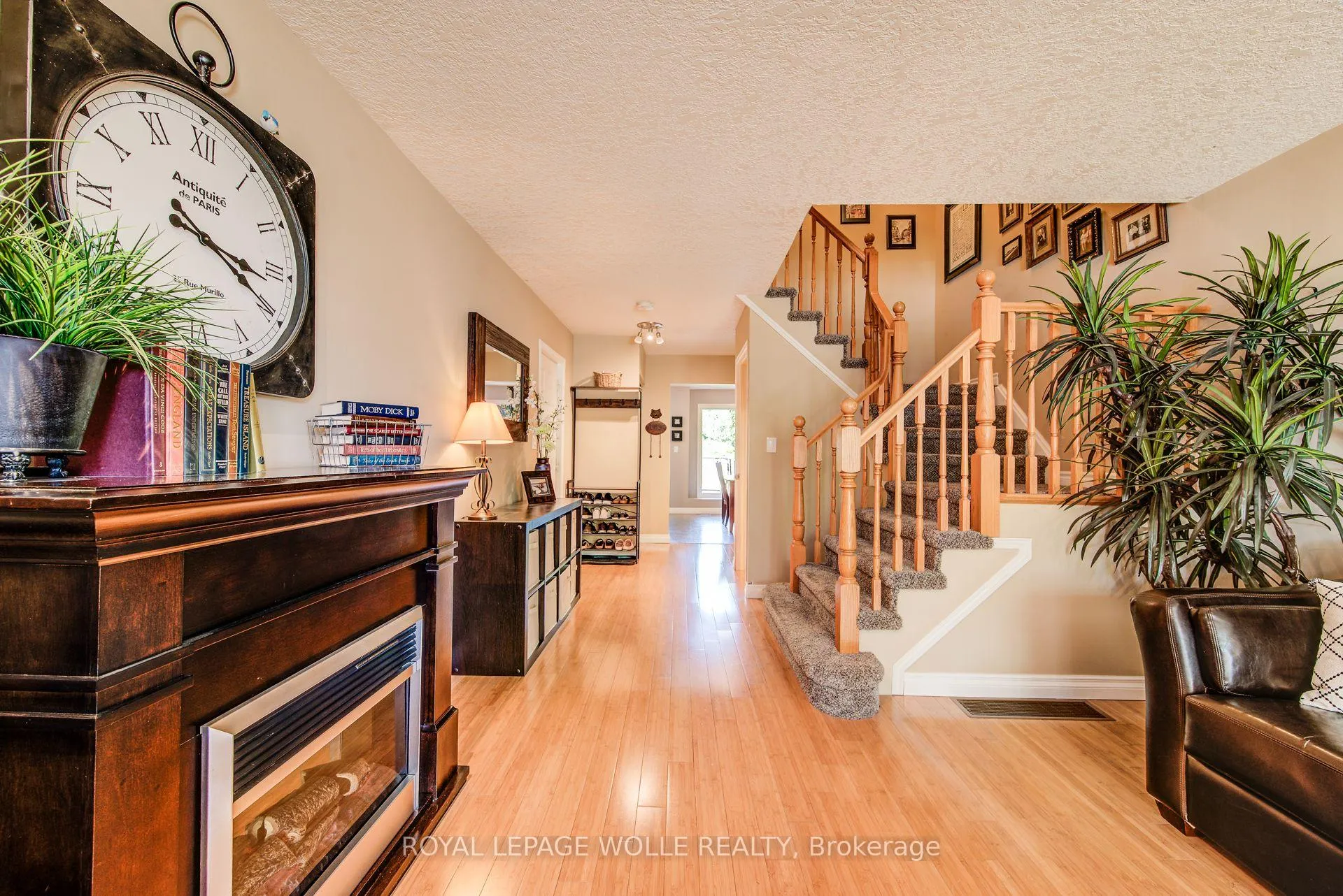 Photo 11 of 294 Pastern Trail, Waterloo — HOMEH