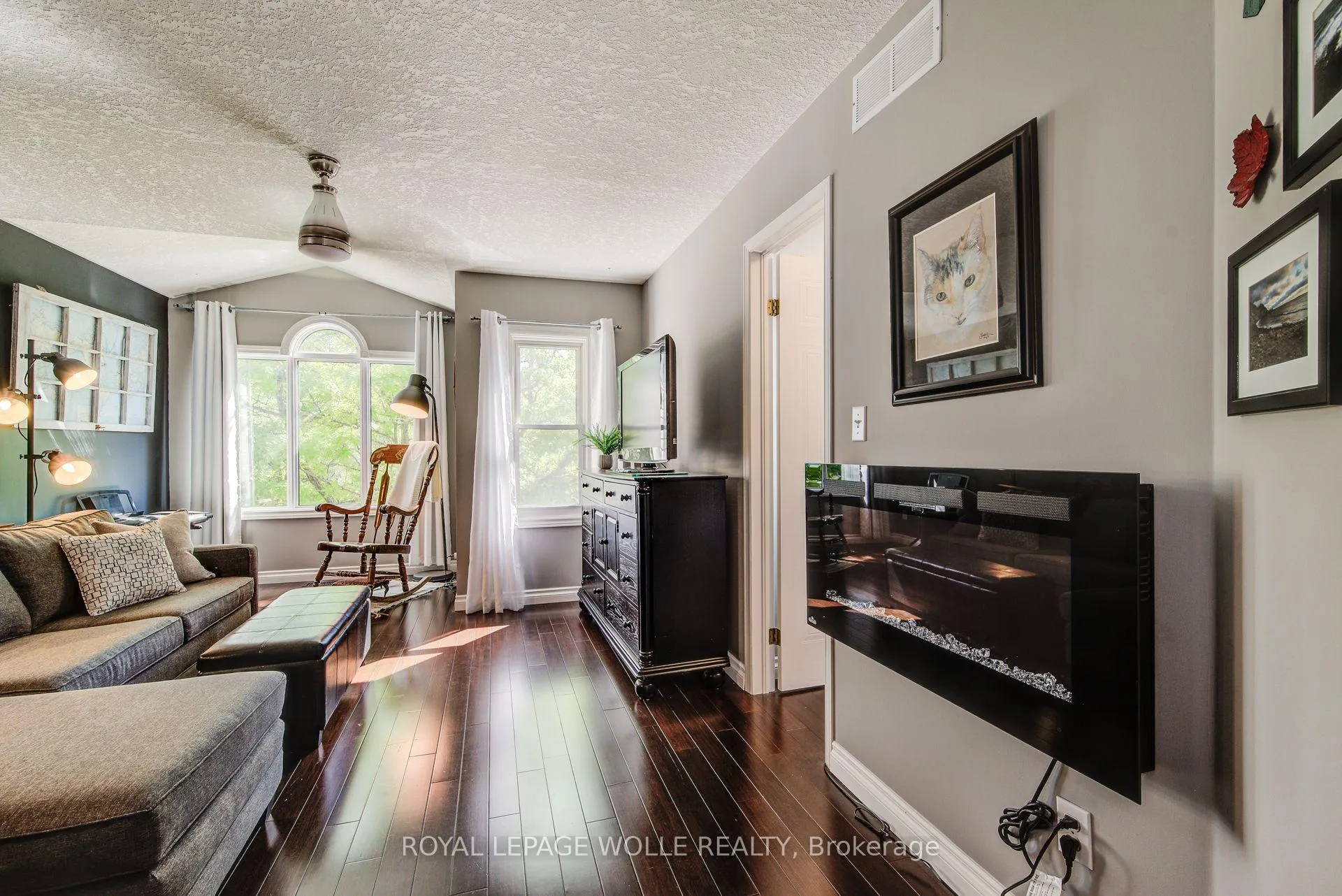 Photo 27 of 294 Pastern Trail, Waterloo — HOMEH