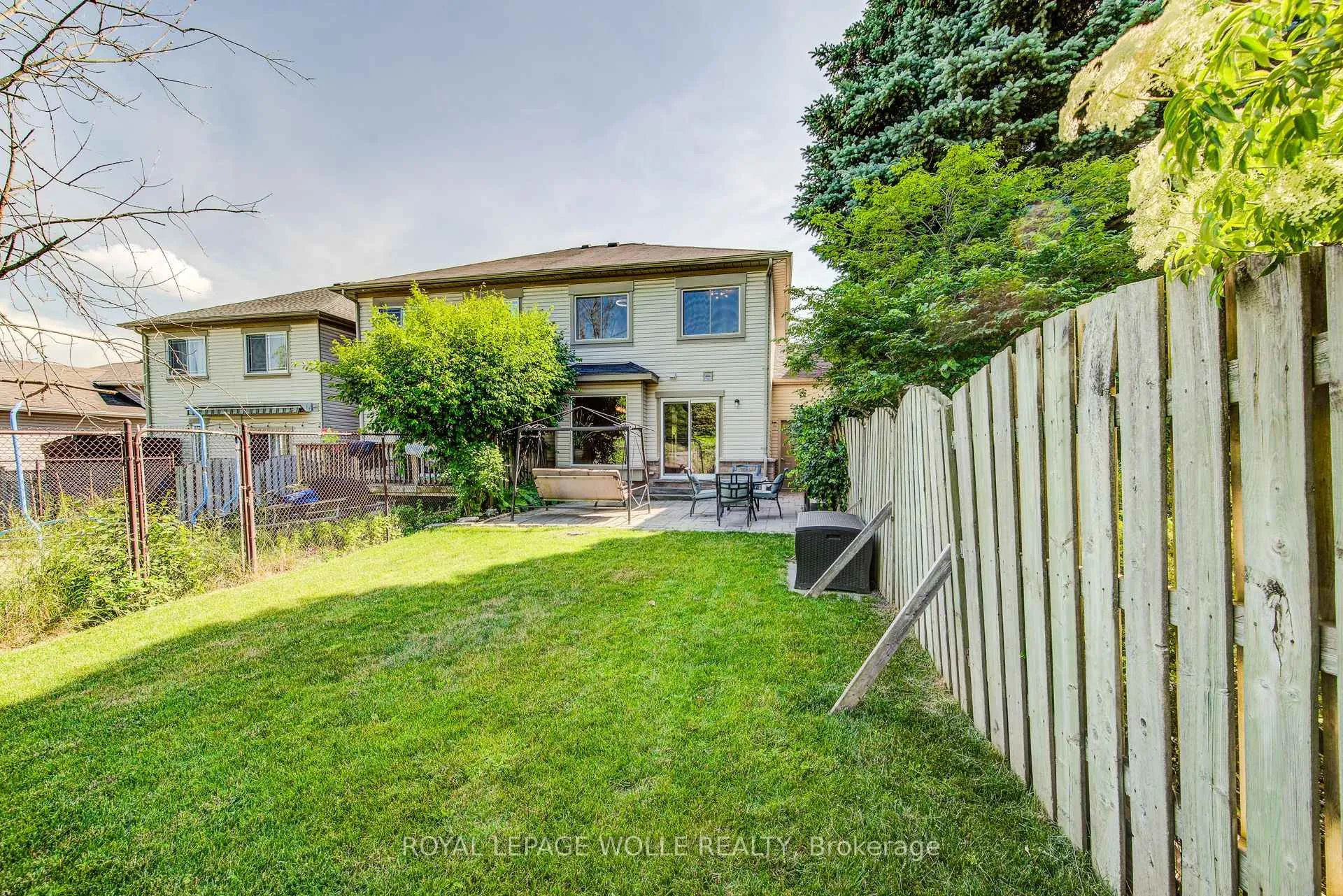 Photo 41 of 294 Pastern Trail, Waterloo — HOMEH