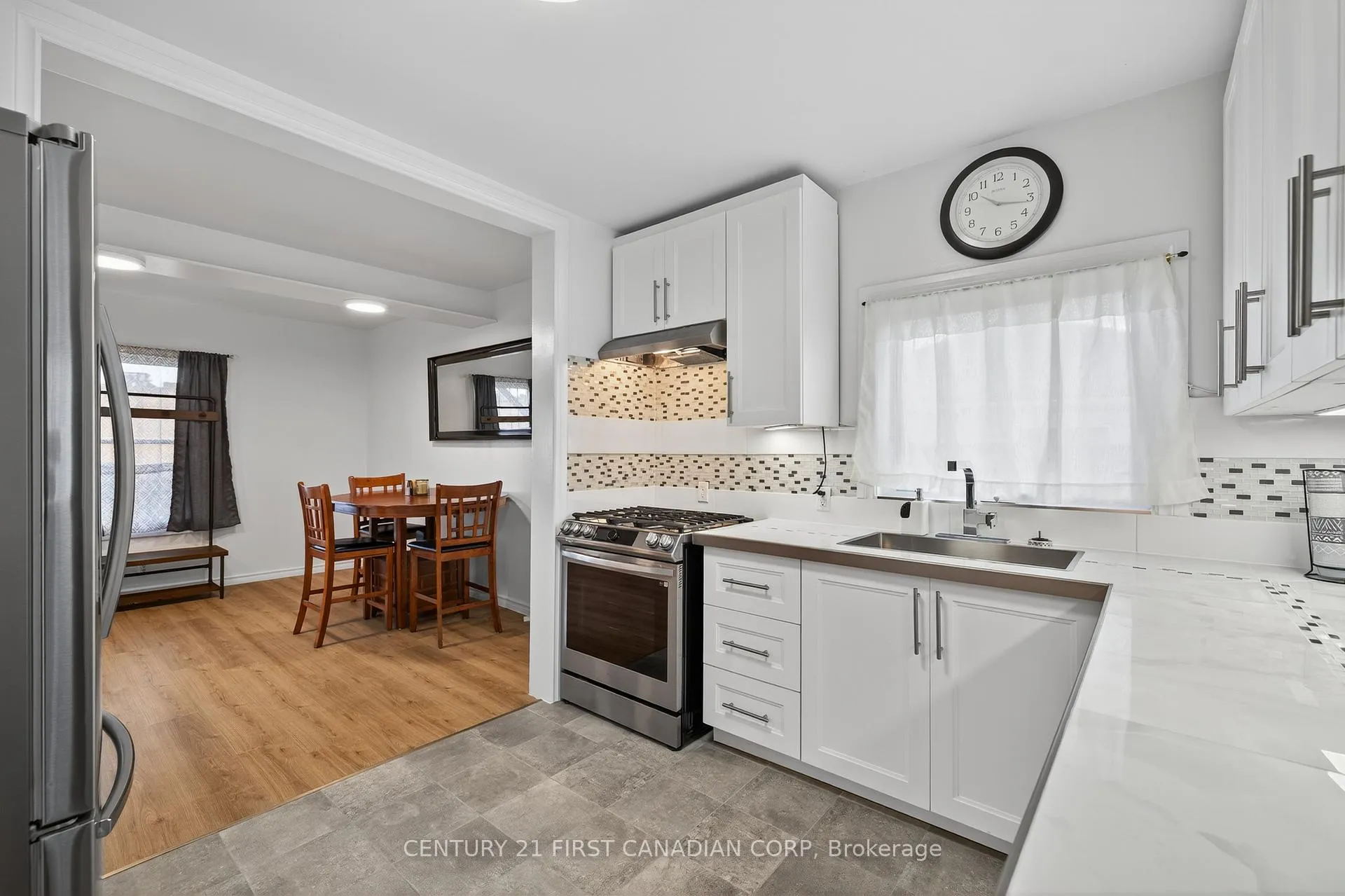 Photo 6 of 70 Jane Street, Chatham-Kent, Blenheim — HOMEH