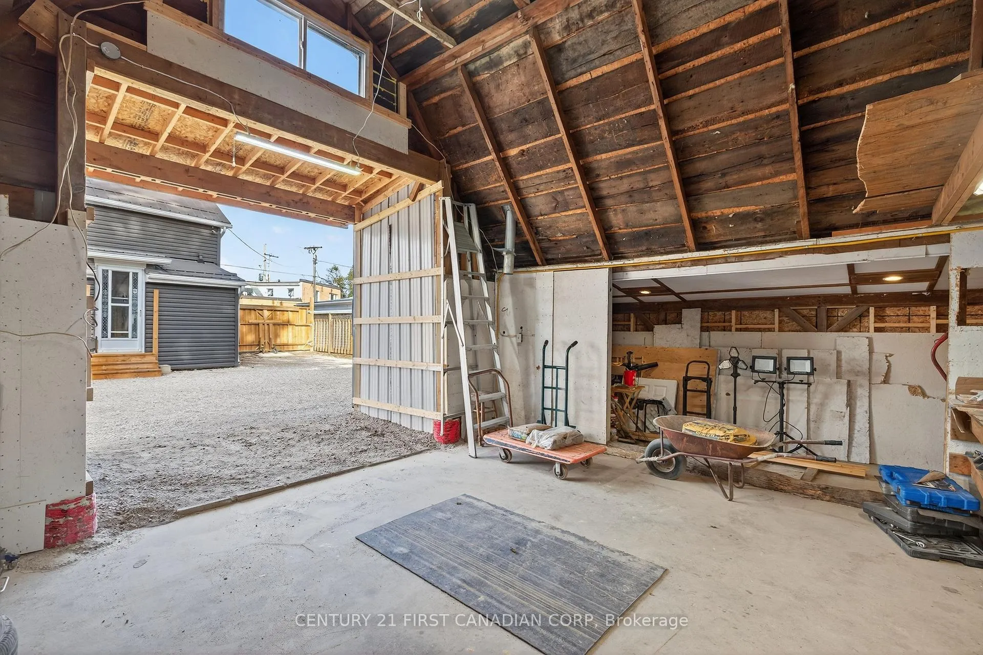 Photo 31 of 70 Jane Street, Chatham-Kent, Blenheim — HOMEH