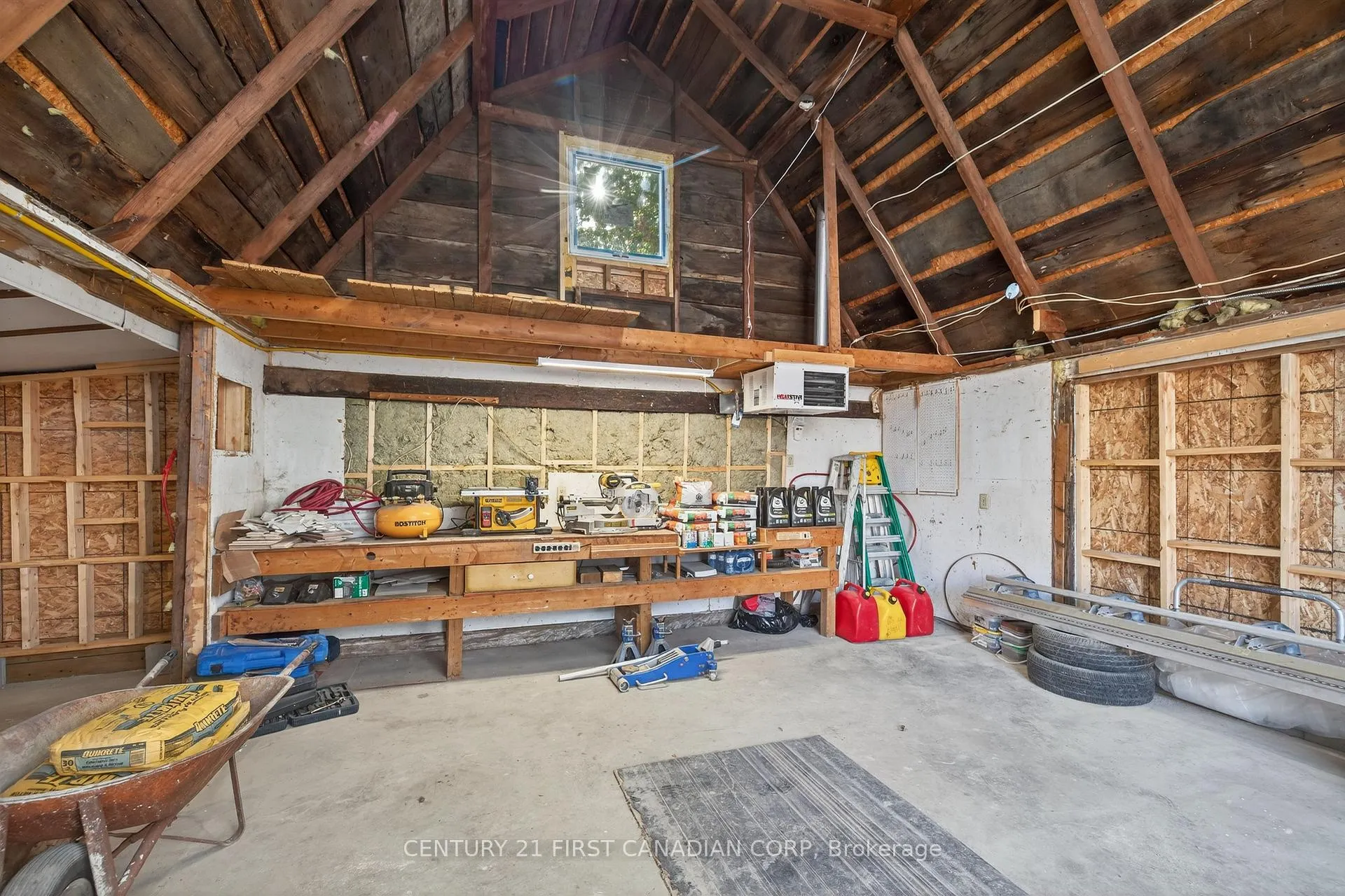 Photo 32 of 70 Jane Street, Chatham-Kent, Blenheim — HOMEH