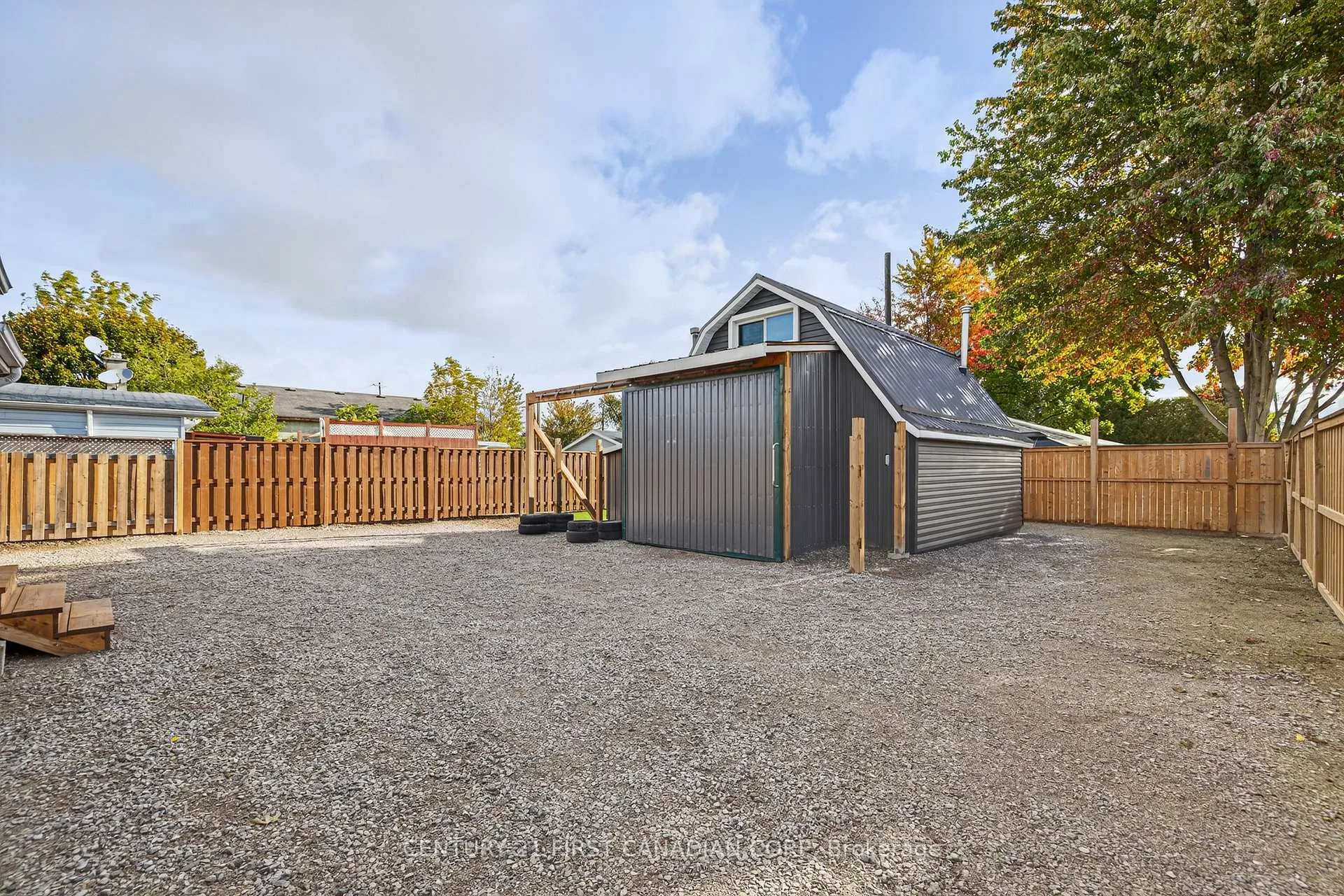 Photo 37 of 70 Jane Street, Chatham-Kent, Blenheim — HOMEH
