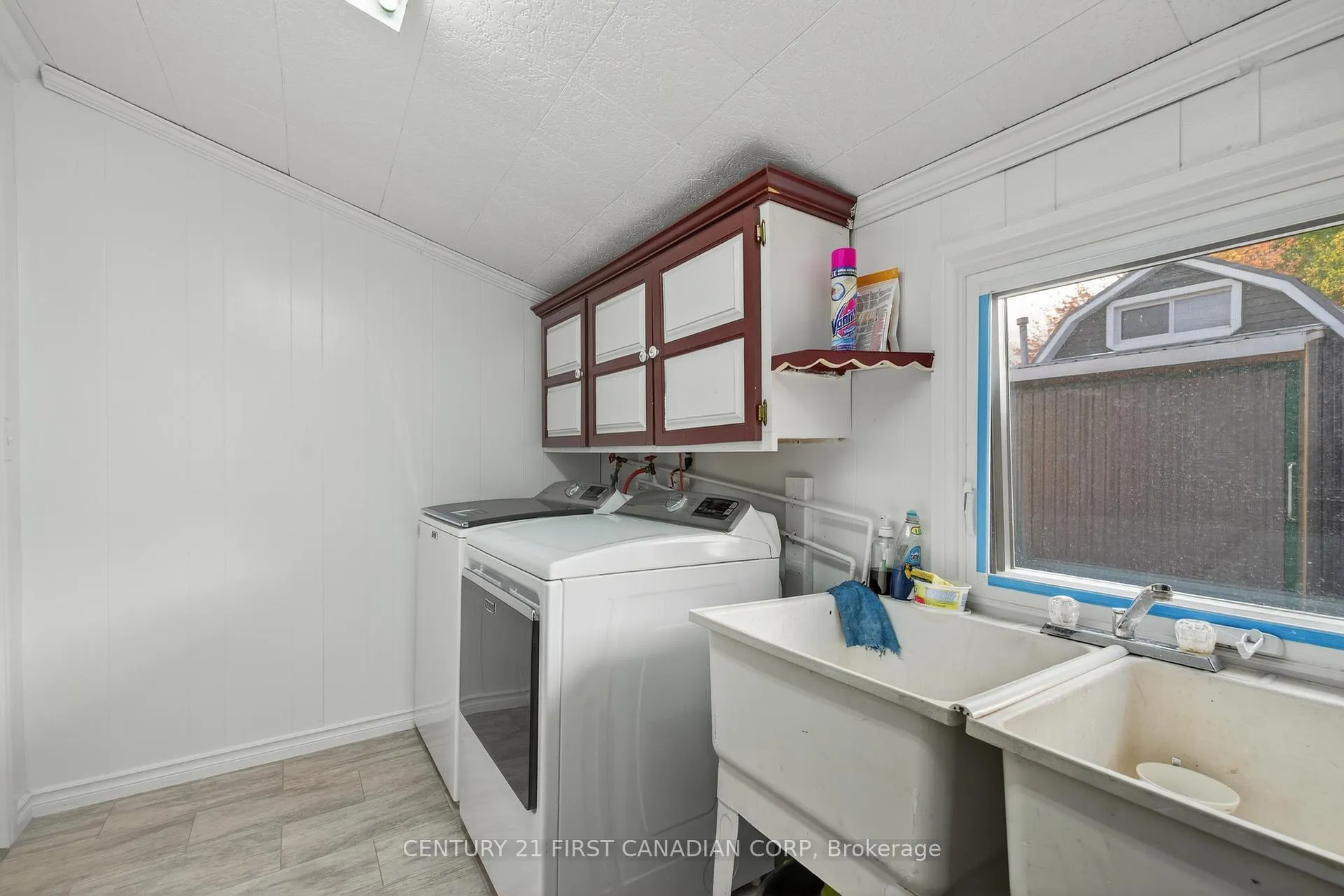 Photo 46 of 70 Jane Street, Chatham-Kent, Blenheim — HOMEH