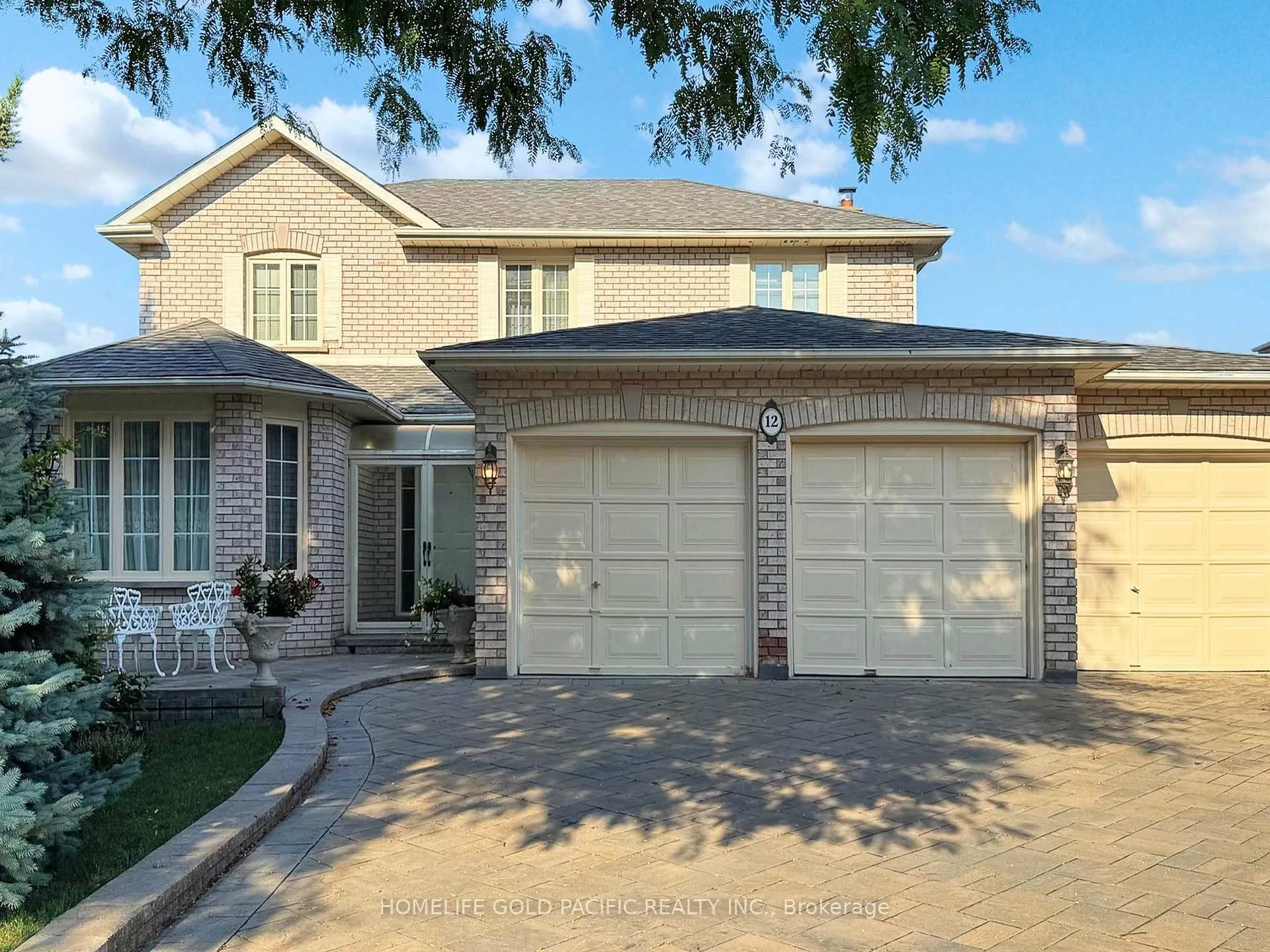 Photo 2 of 12 Duborg Drive, Markham, Cachet — HOMEH