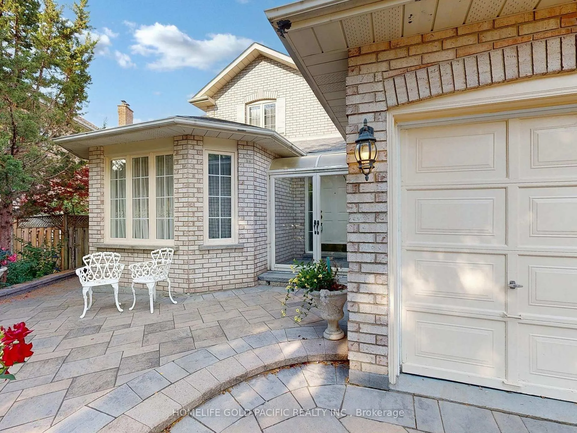 Photo 3 of 12 Duborg Drive, Markham, Cachet — HOMEH