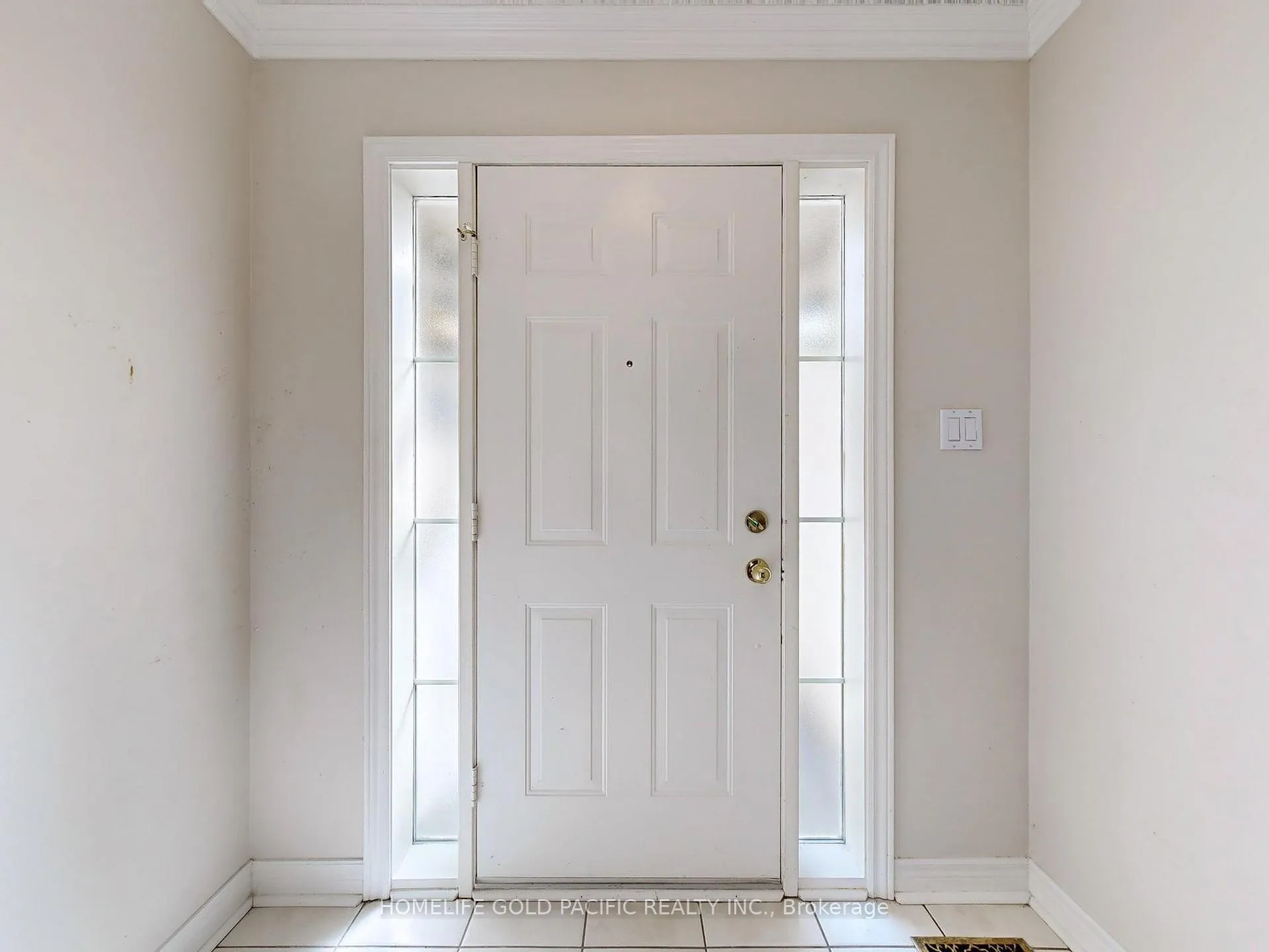 Photo 4 of 12 Duborg Drive, Markham, Cachet — HOMEH