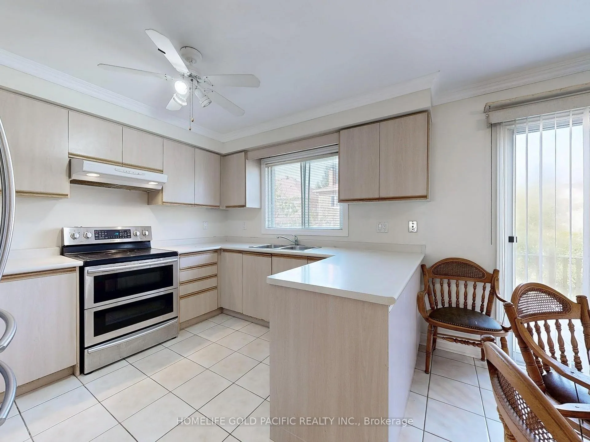 Photo 14 of 12 Duborg Drive, Markham, Cachet — HOMEH