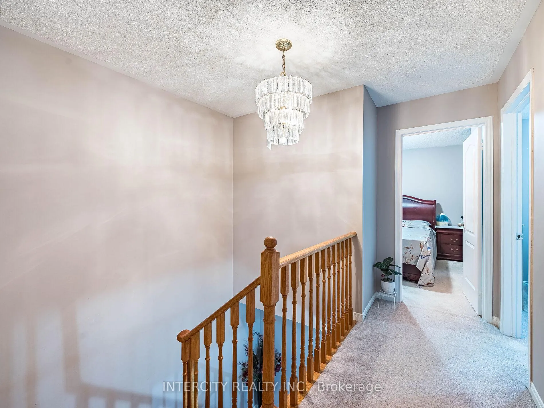 Photo 23 of 8 Wedgewood Place, Vaughan, Concord — HOMEH