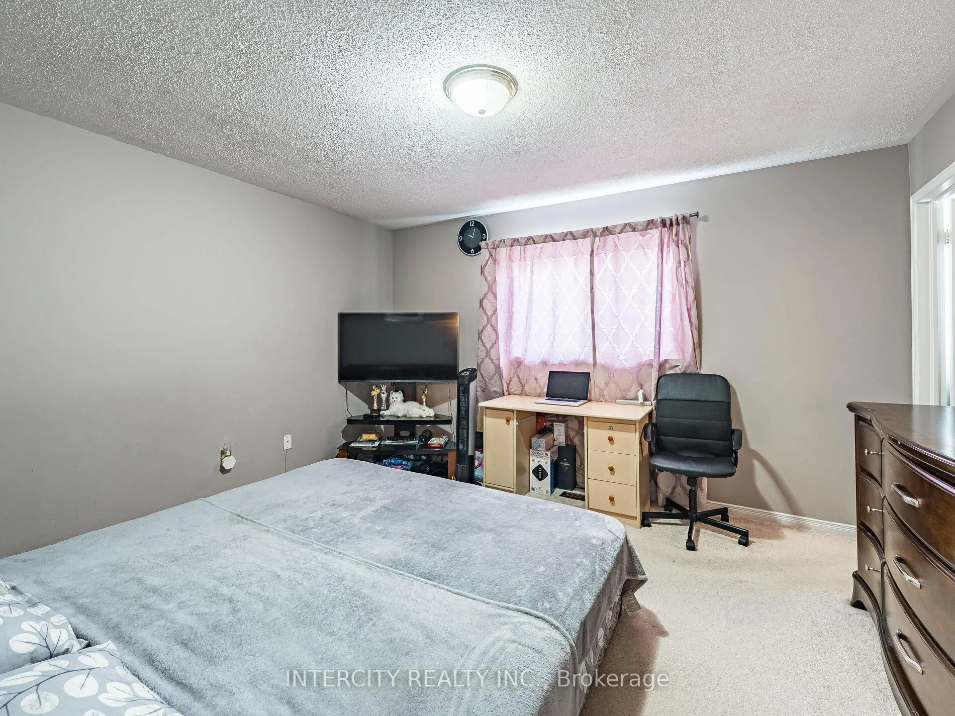 Photo 24 of 8 Wedgewood Place, Vaughan, Concord — HOMEH