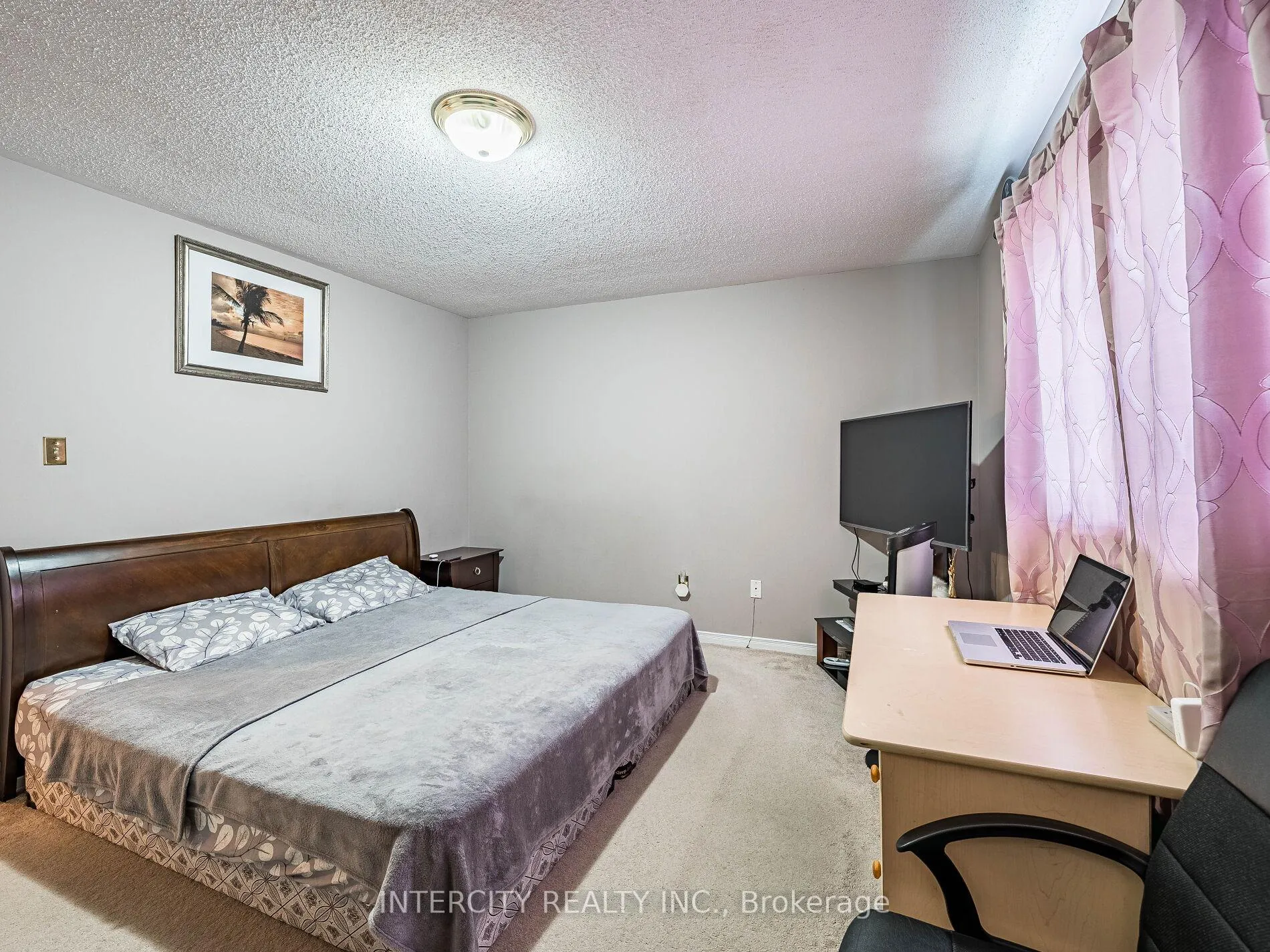 Photo 26 of 8 Wedgewood Place, Vaughan, Concord — HOMEH