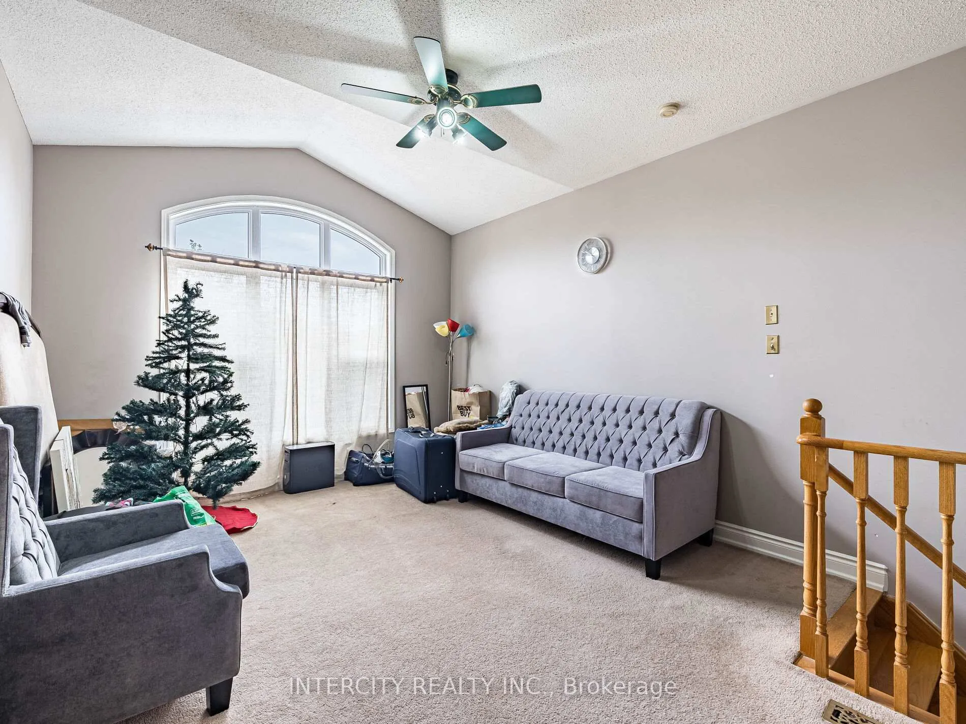 Photo 43 of 8 Wedgewood Place, Vaughan, Concord — HOMEH