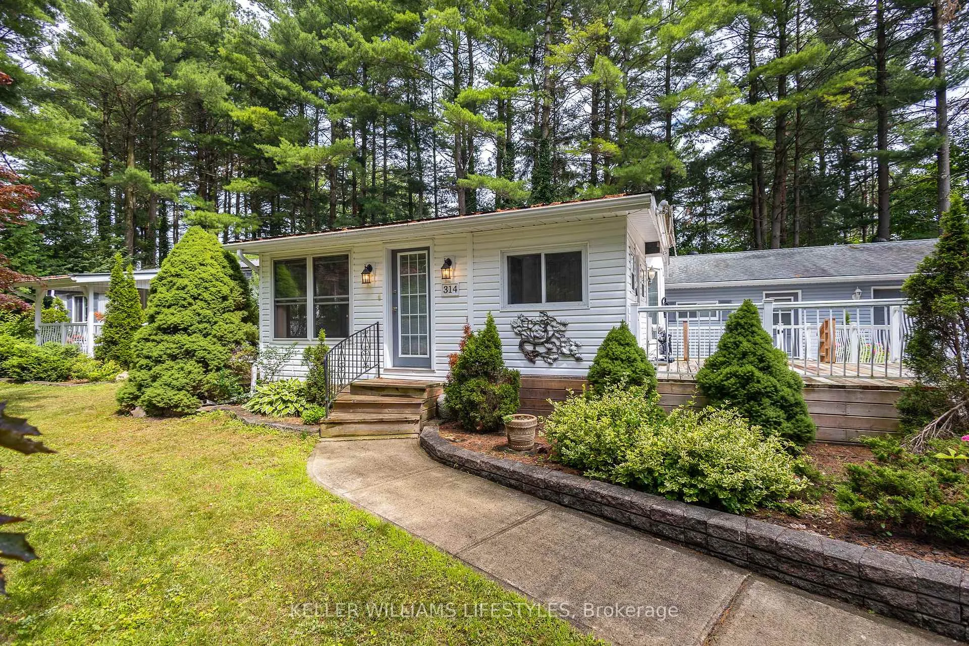 Photo 2 of 314 Black Spruce Drive, Central Huron, Goderich Twp — HOMEH