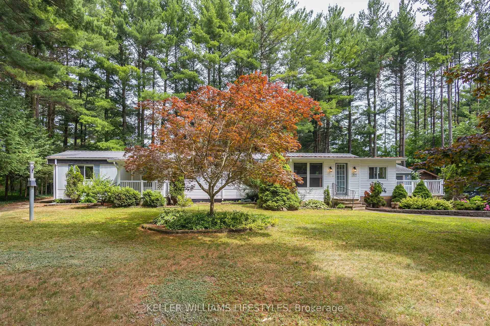 Photo 5 of 314 Black Spruce Drive, Central Huron, Goderich Twp — HOMEH
