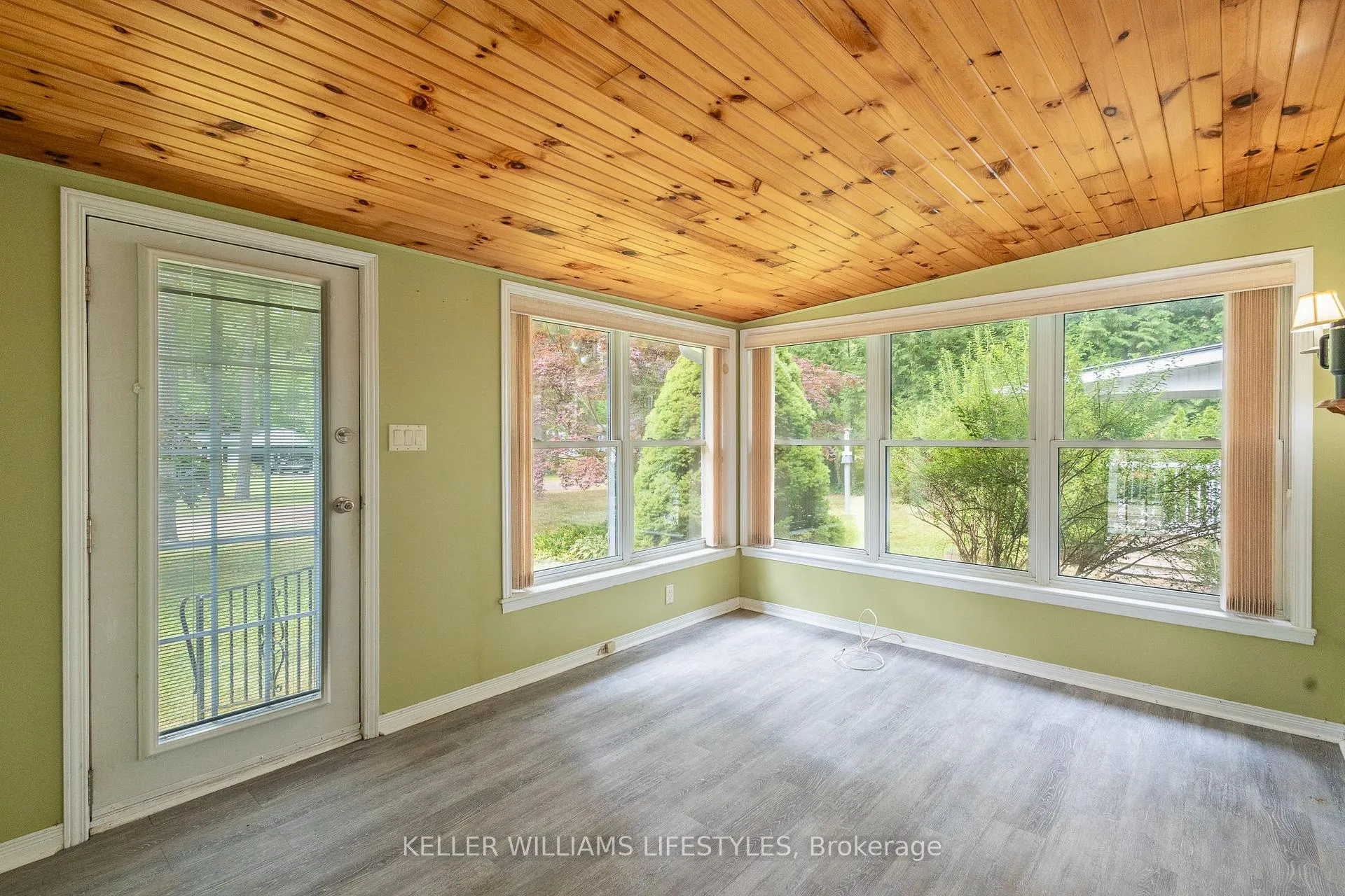 Photo 10 of 314 Black Spruce Drive, Central Huron, Goderich Twp — HOMEH