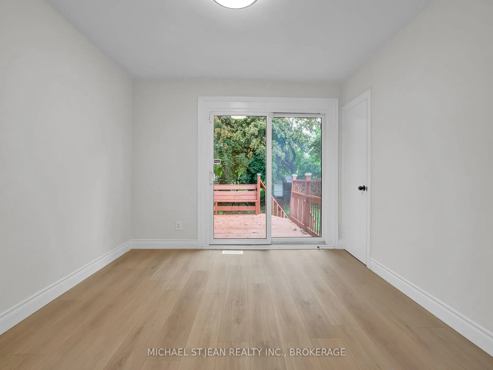 Photo 20 of 880 Garth Street, Hamilton, Westcliffe — HOMEH