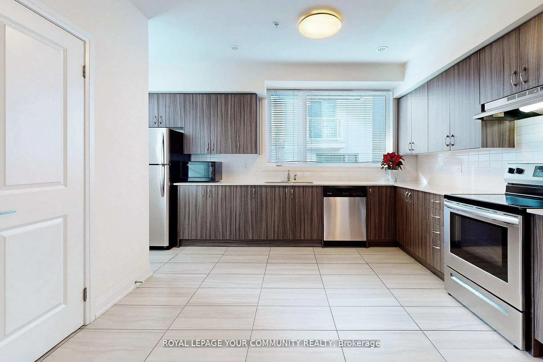 Photo 12 of Unit 9, 1870 Altona Road, Pickering, Highbush — HOMEH