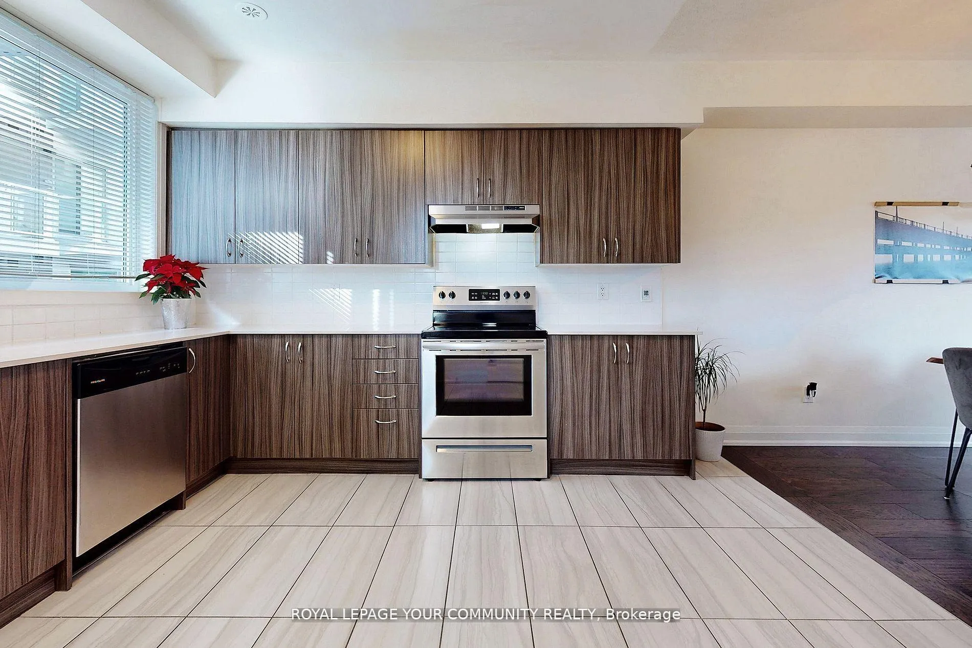 Photo 13 of Unit 9, 1870 Altona Road, Pickering, Highbush — HOMEH