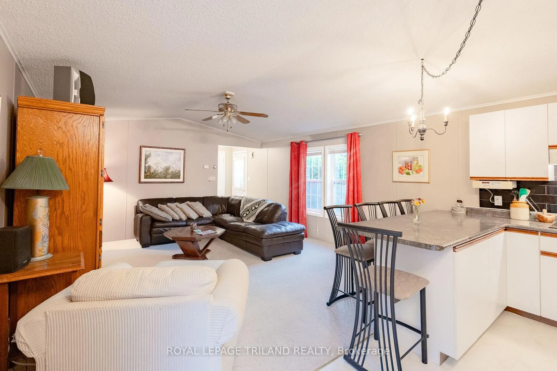 Photo 16 of 14 Dominican Lane, Bluewater, Hay — HOMEH