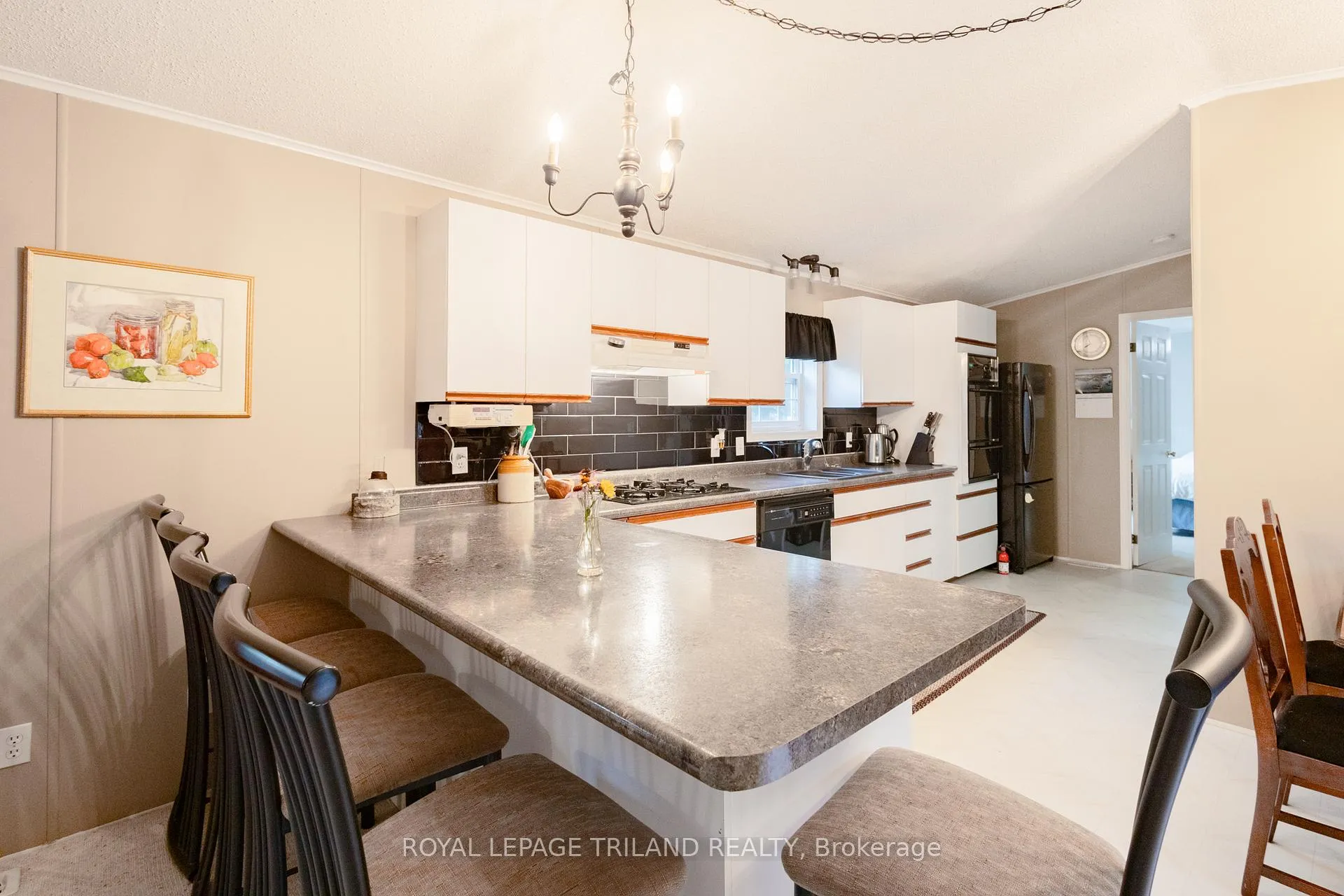 Photo 23 of 14 Dominican Lane, Bluewater, Hay — HOMEH