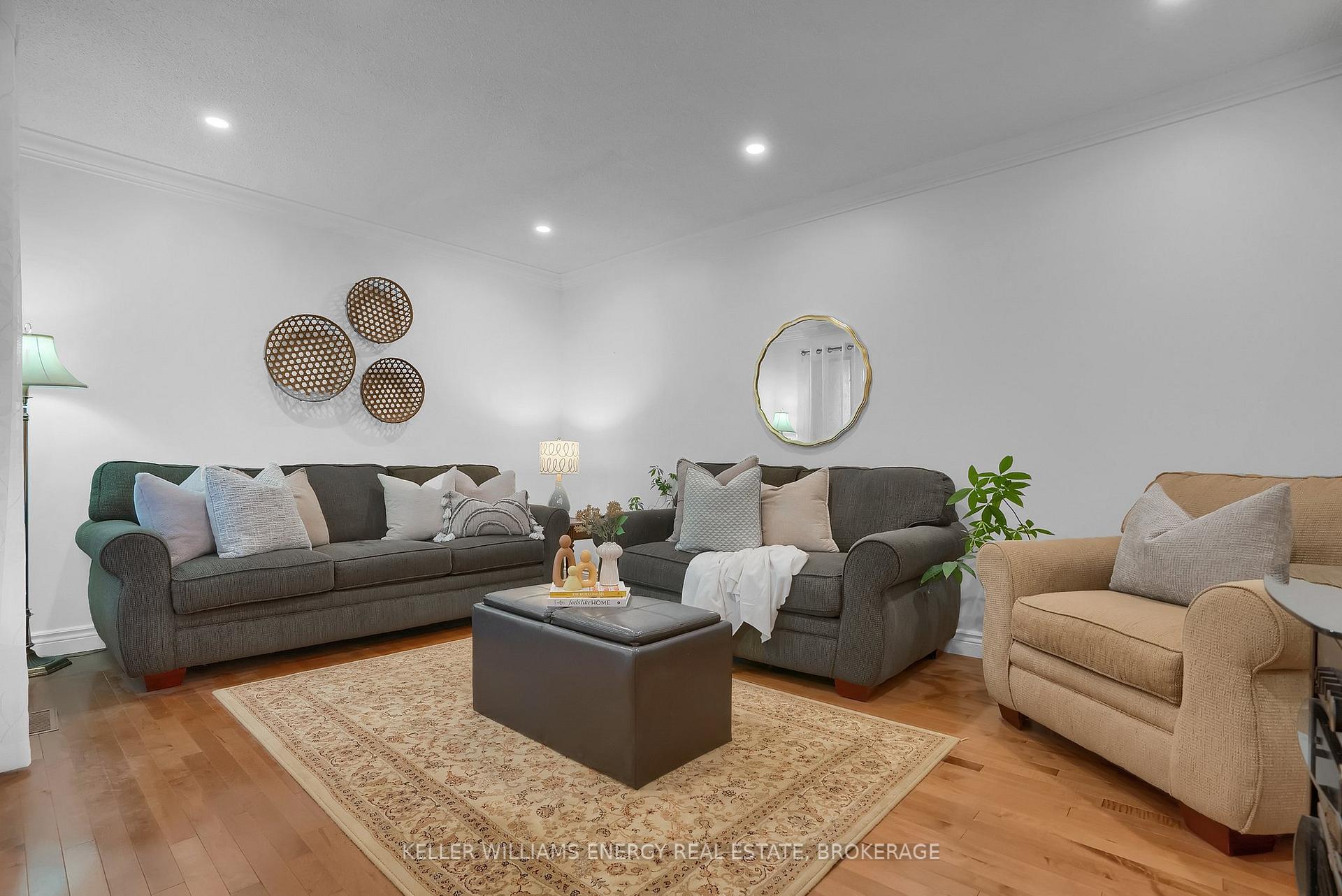 Photo 4 of 74 Kearney Drive, Ajax, Central West — HOMEH