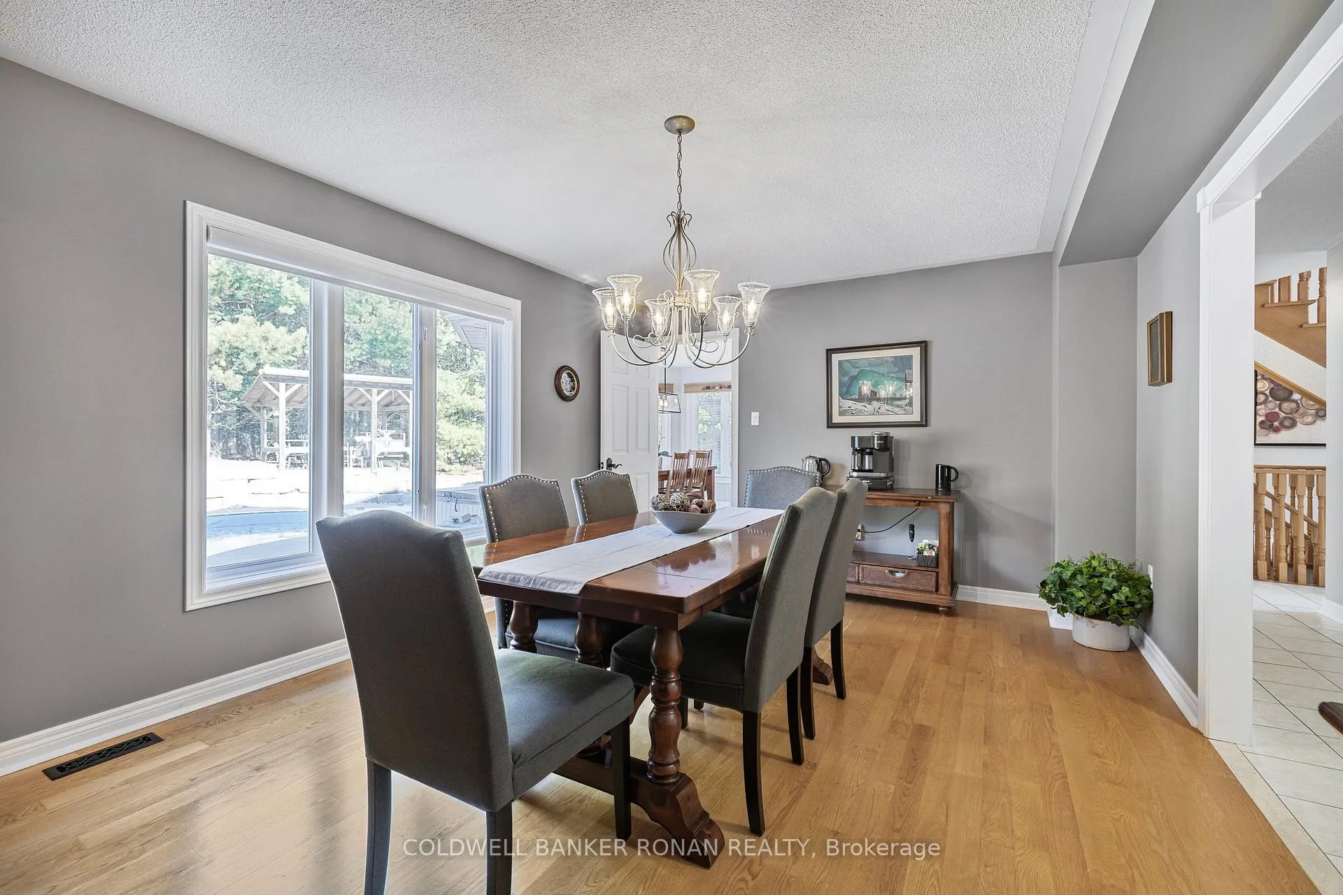 Photo 19 of 16 Indiana Drive, Caledon, Palgrave — HOMEH