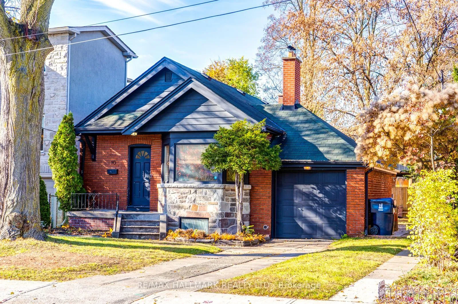 Photo 1 of 10 Coxwell Boulevard, Toronto, East York — HOMEH